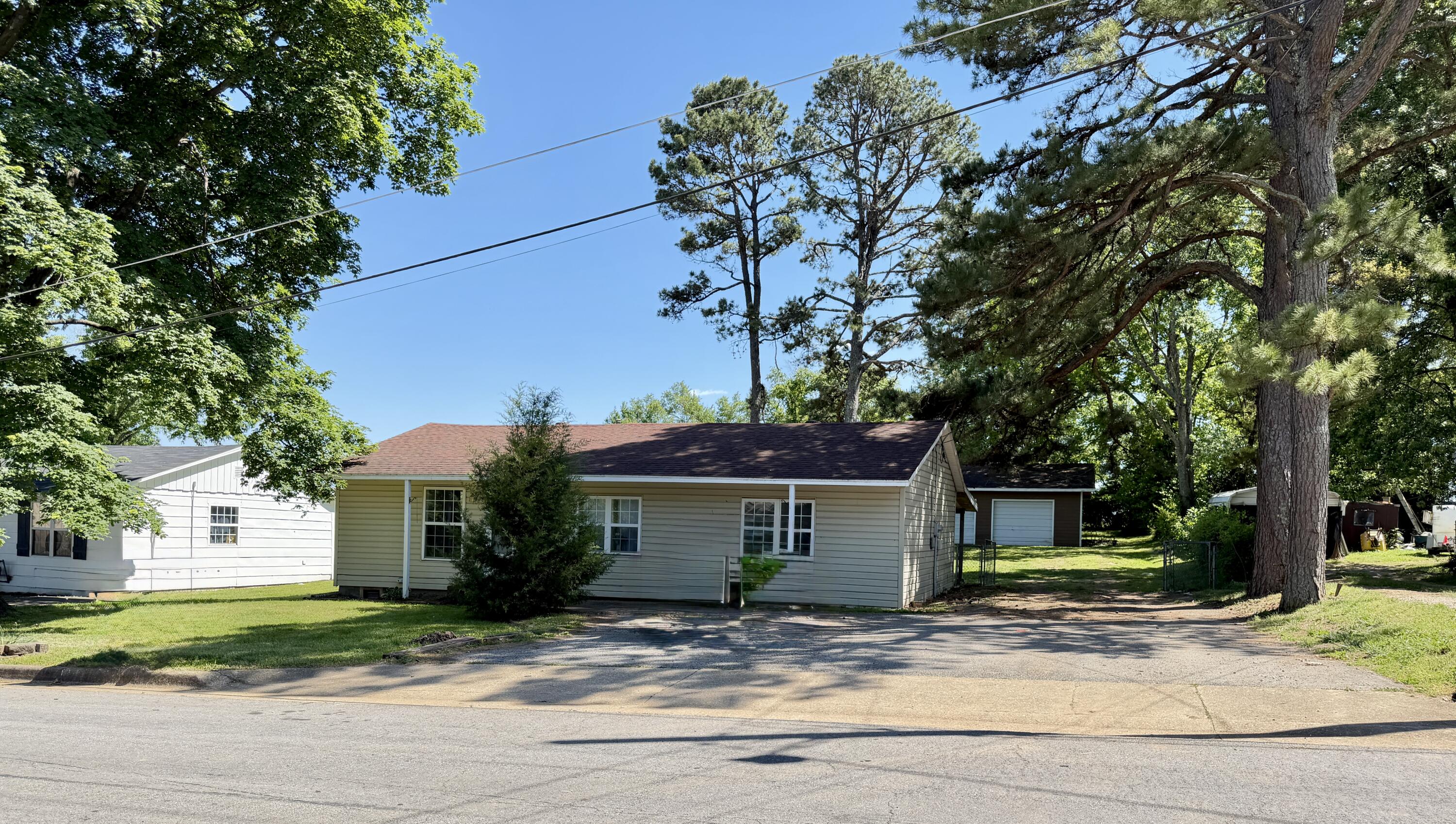 10 Burgoyne Drive Property Photo 4