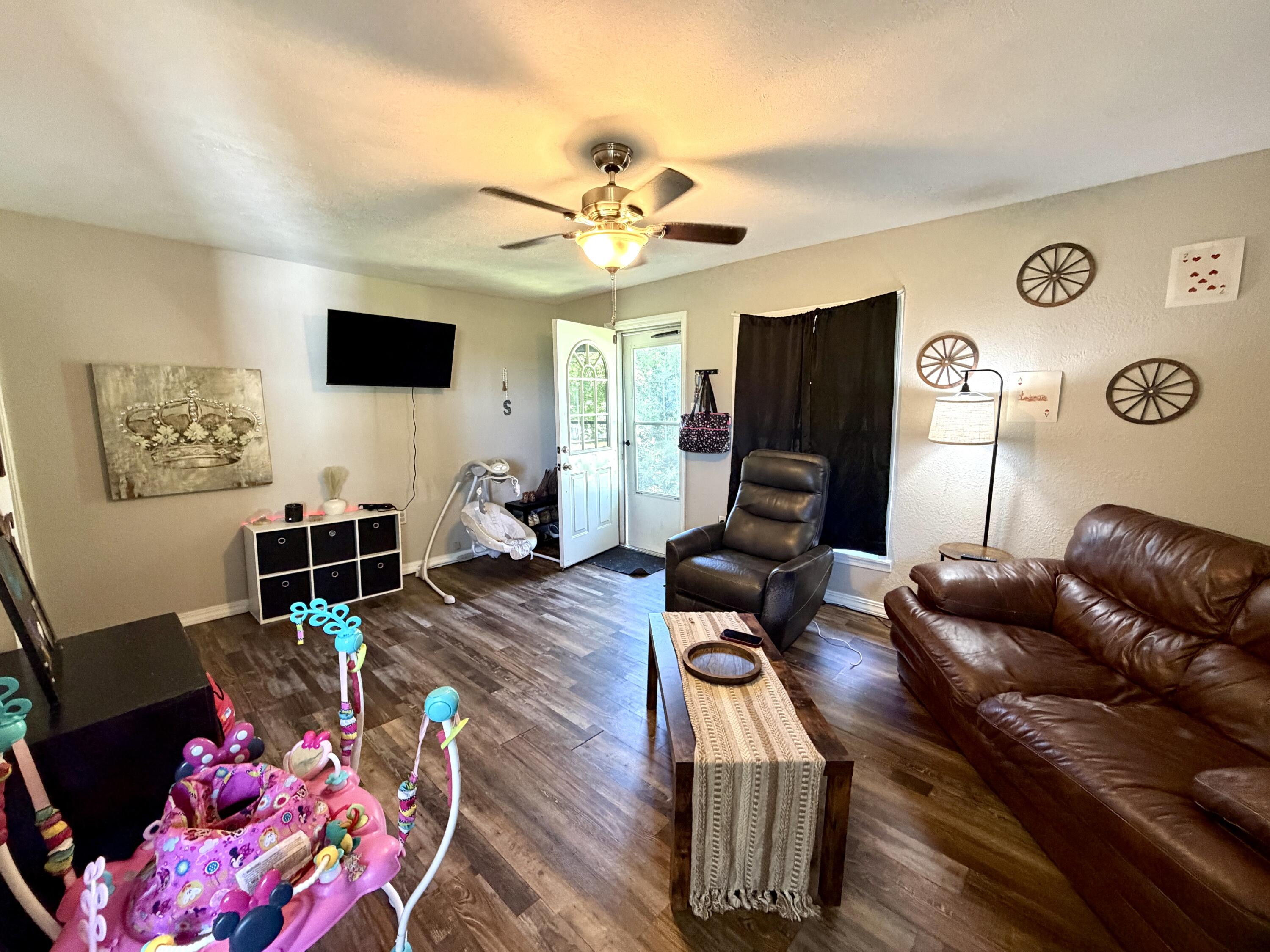 10 Burgoyne Drive Property Photo 6
