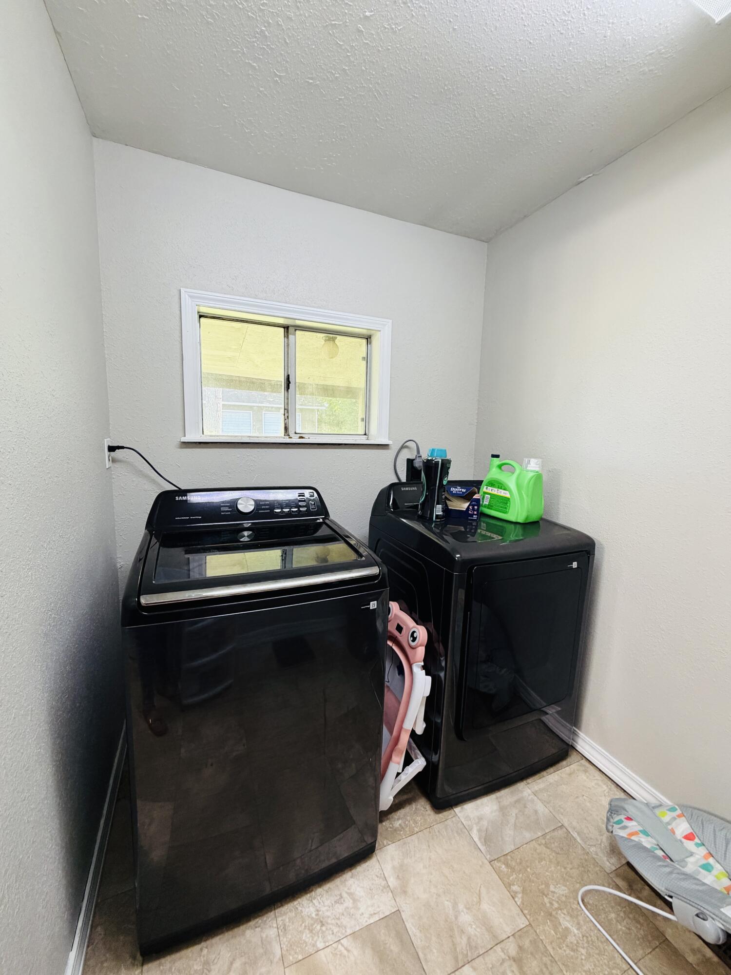 10 Burgoyne Drive Property Photo 17