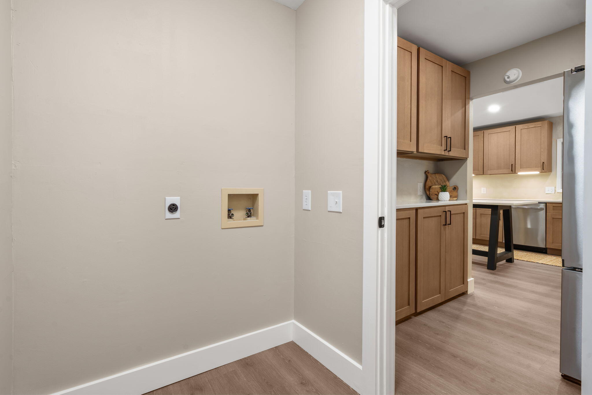 144 Santana Circle Property Photo 23