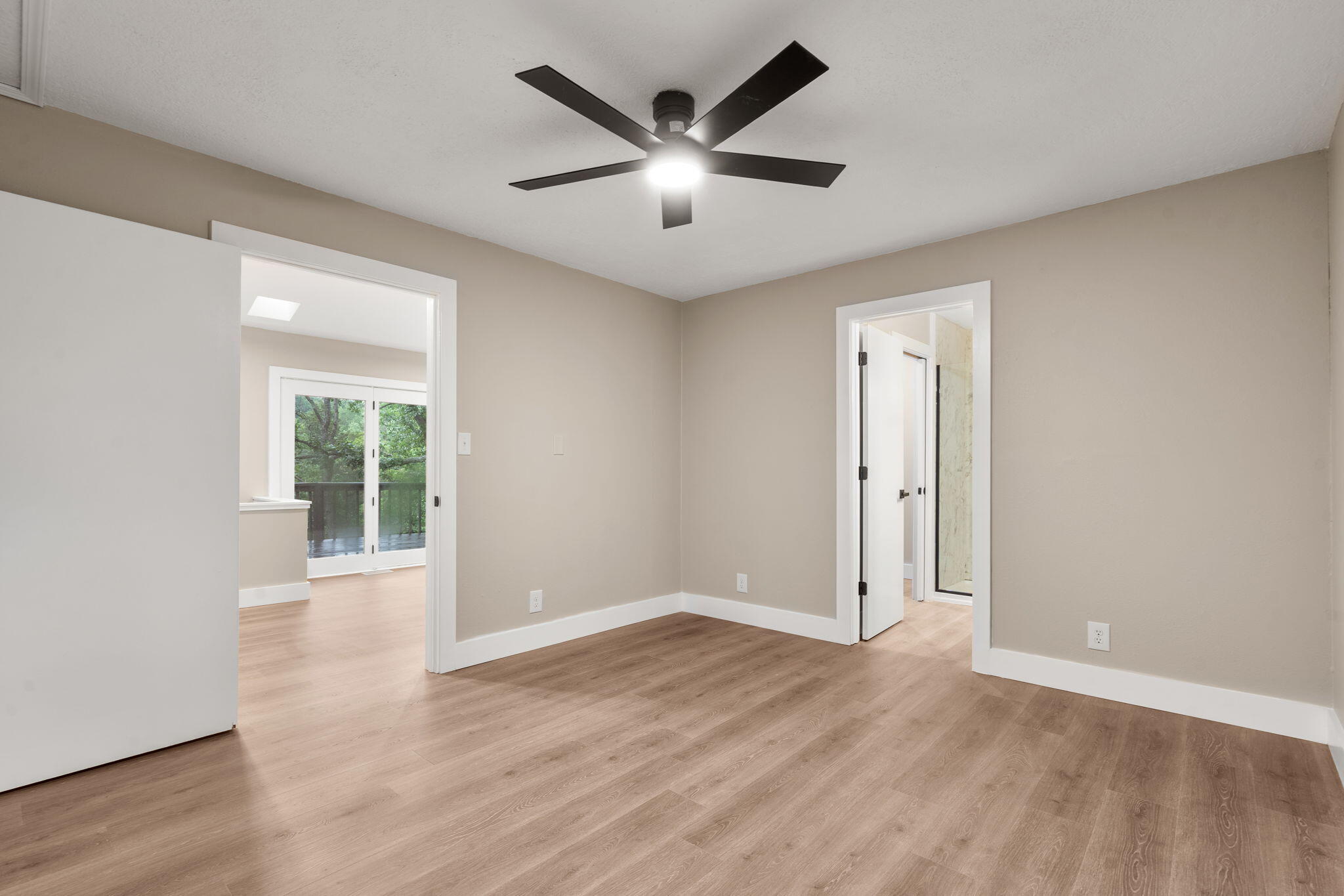 144 Santana Circle Property Photo 27