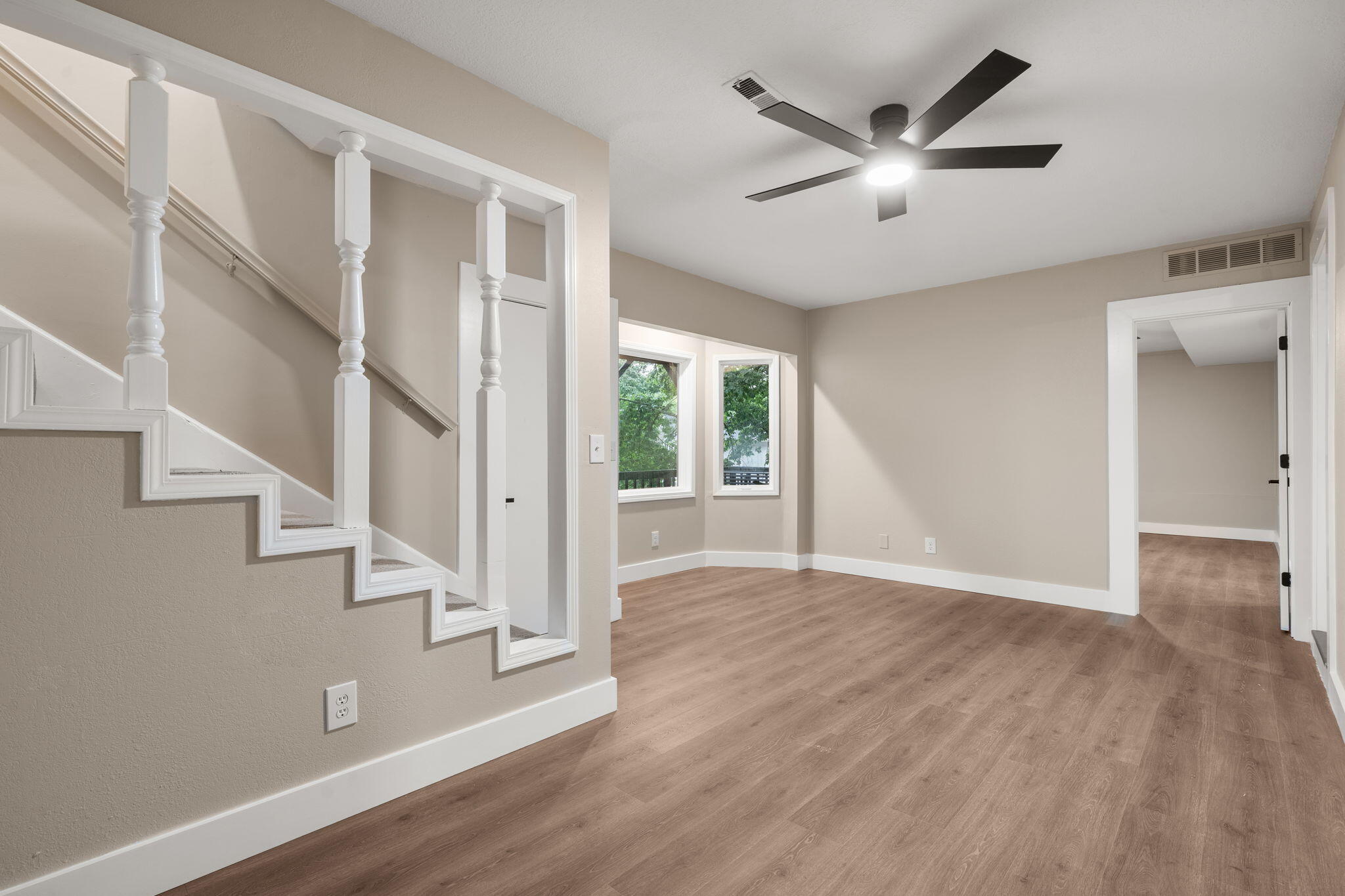 144 Santana Circle Property Photo 35