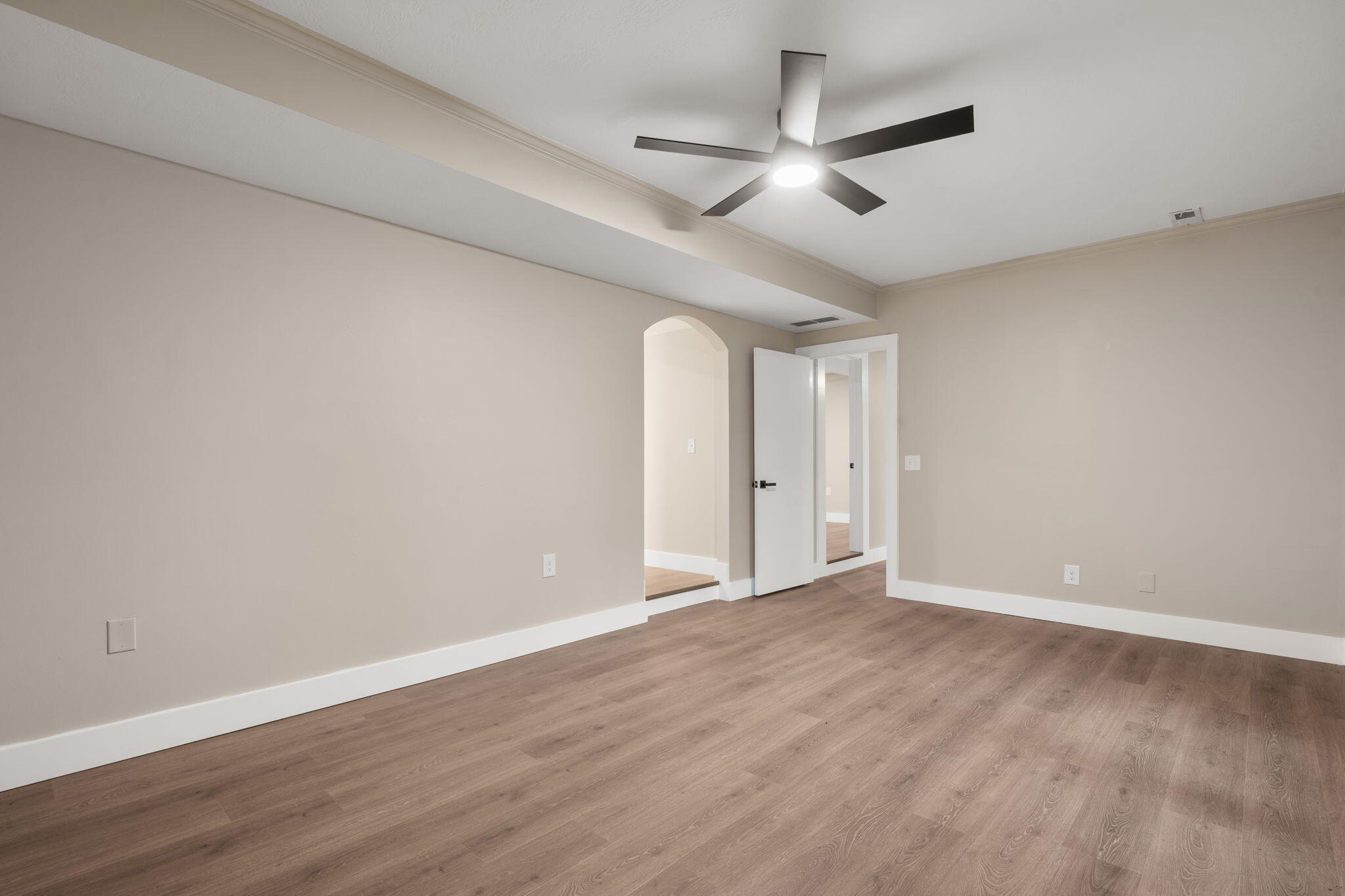 144 Santana Circle Property Photo 44