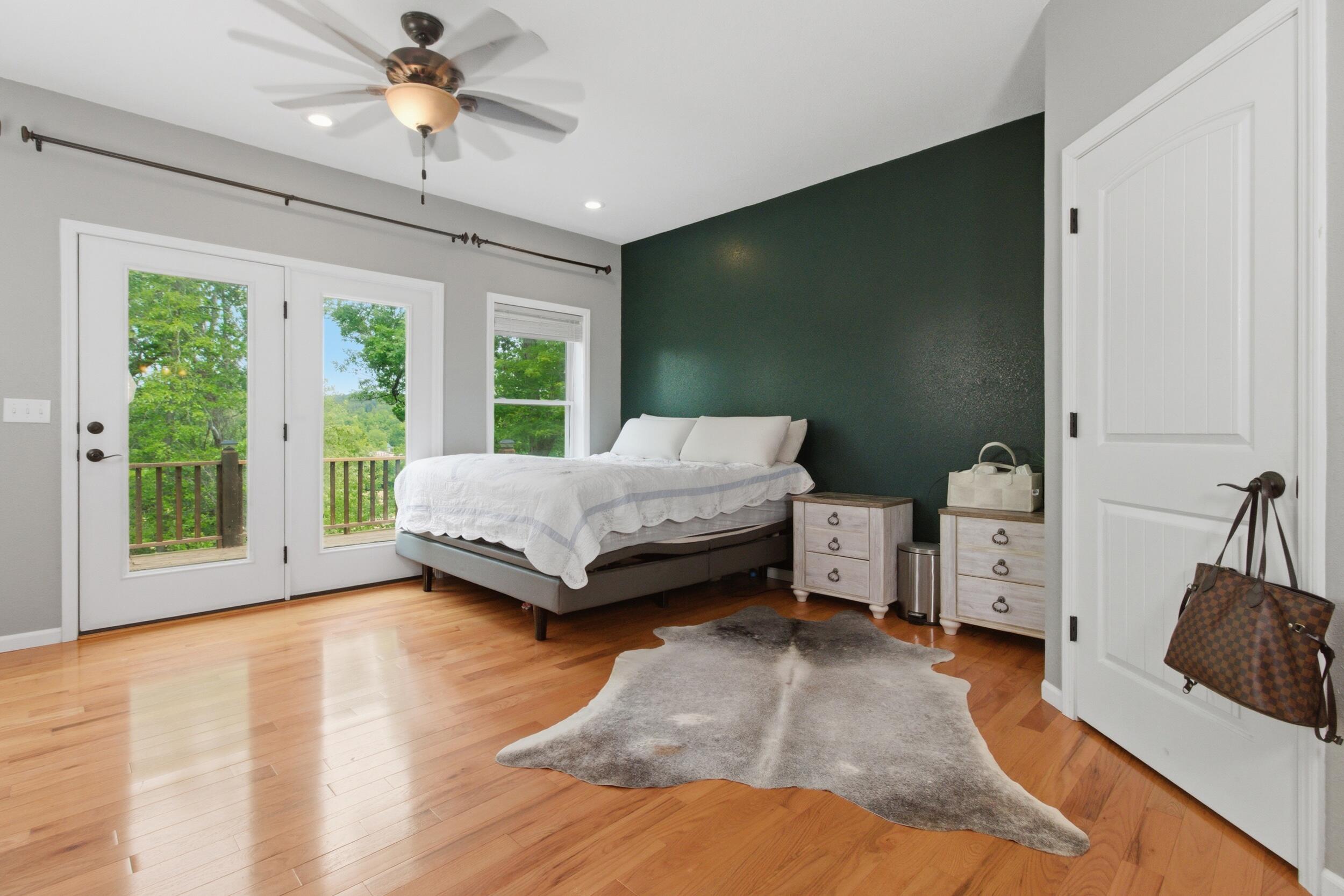 18418 Circle B Road Property Photo 17