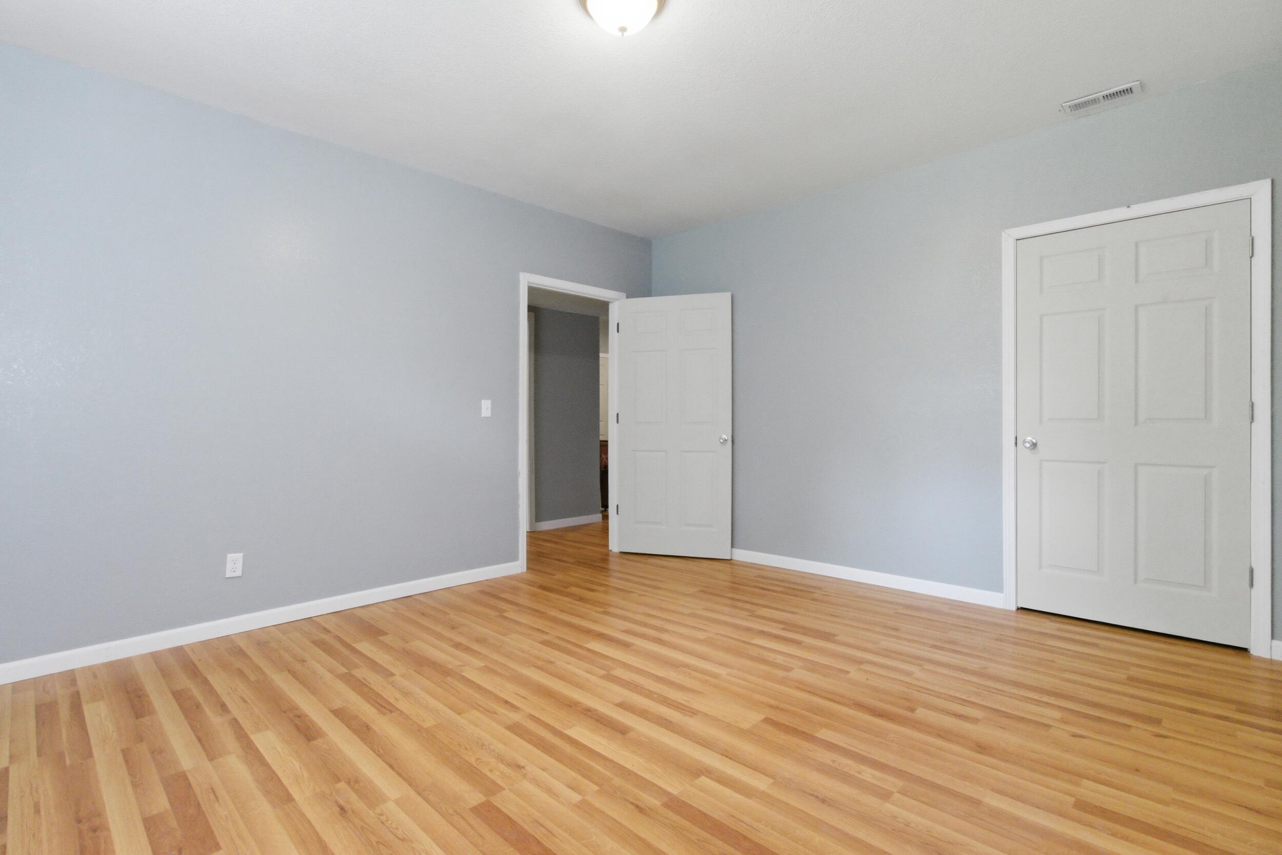 18418 Circle B Road Property Photo 37