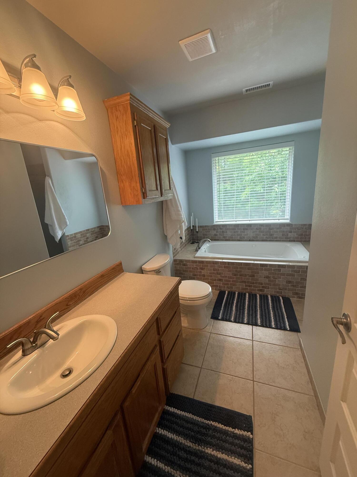 120 Sunny Lane Property Photo 14