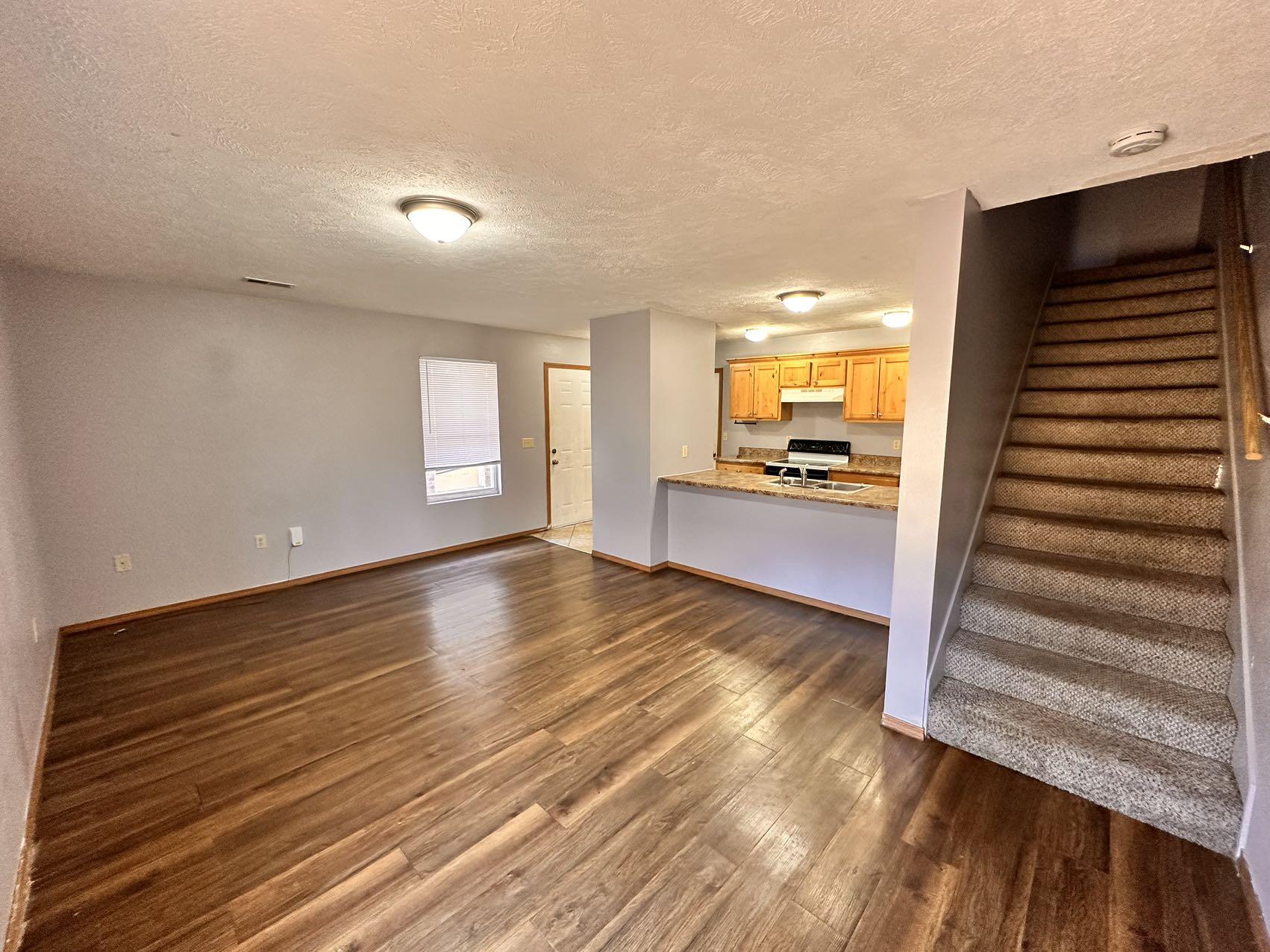 640 South Kansas Avenue Unit 640 & Unit 642 Property Photo 2