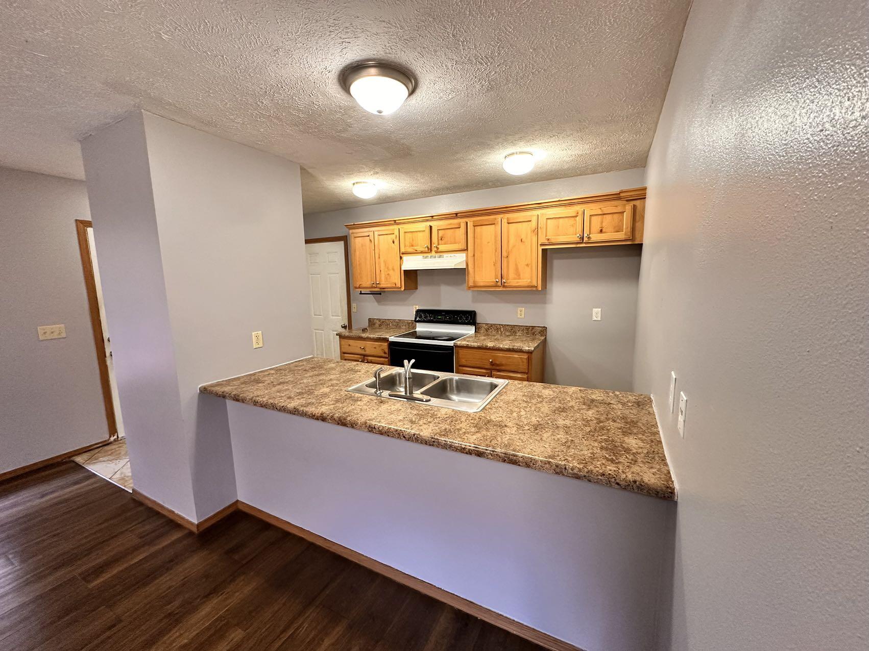 640 South Kansas Avenue Unit 640 & Unit 642 Property Photo 5
