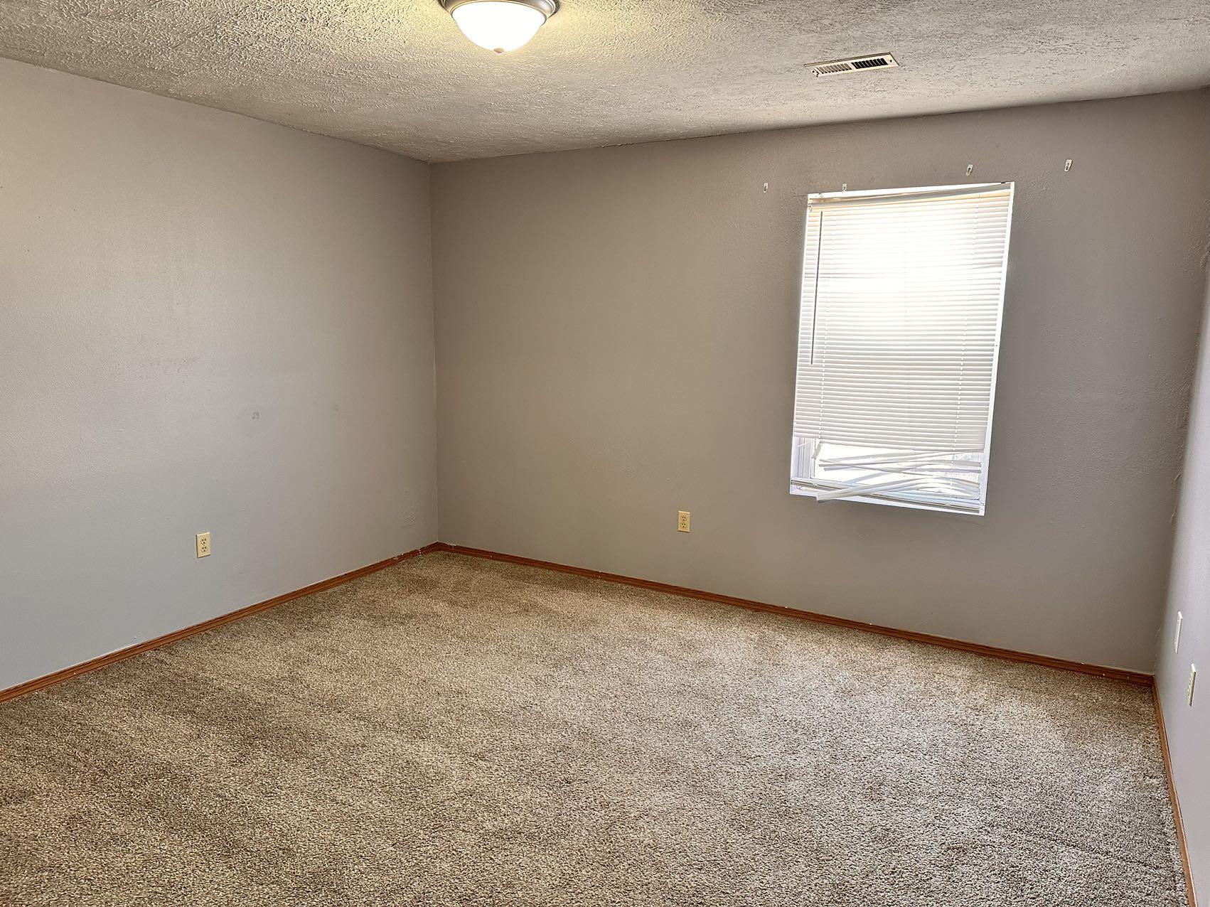 640 South Kansas Avenue Unit 640 & Unit 642 Property Photo 7