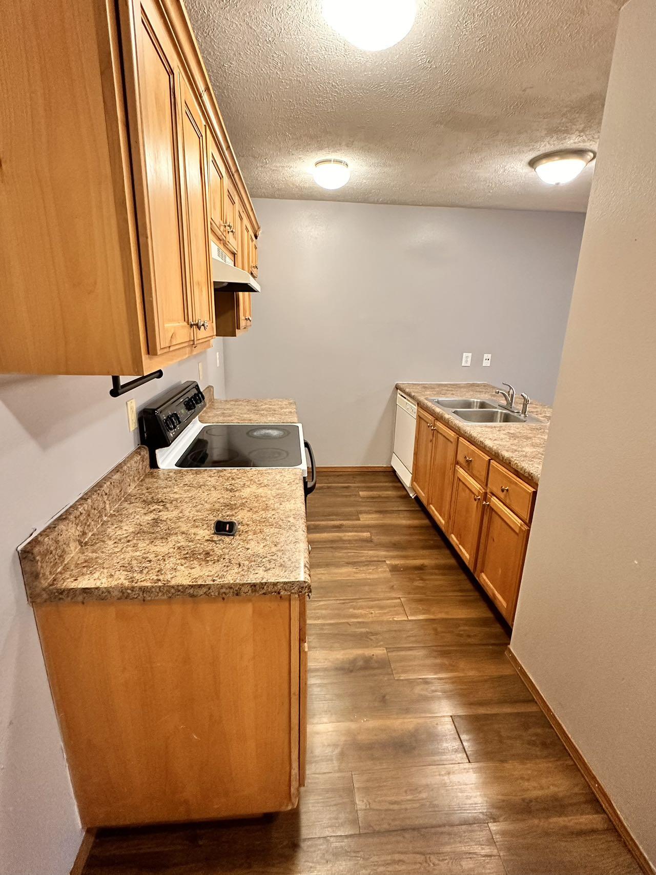 640 South Kansas Avenue Unit 640 & Unit 642 Property Photo 13