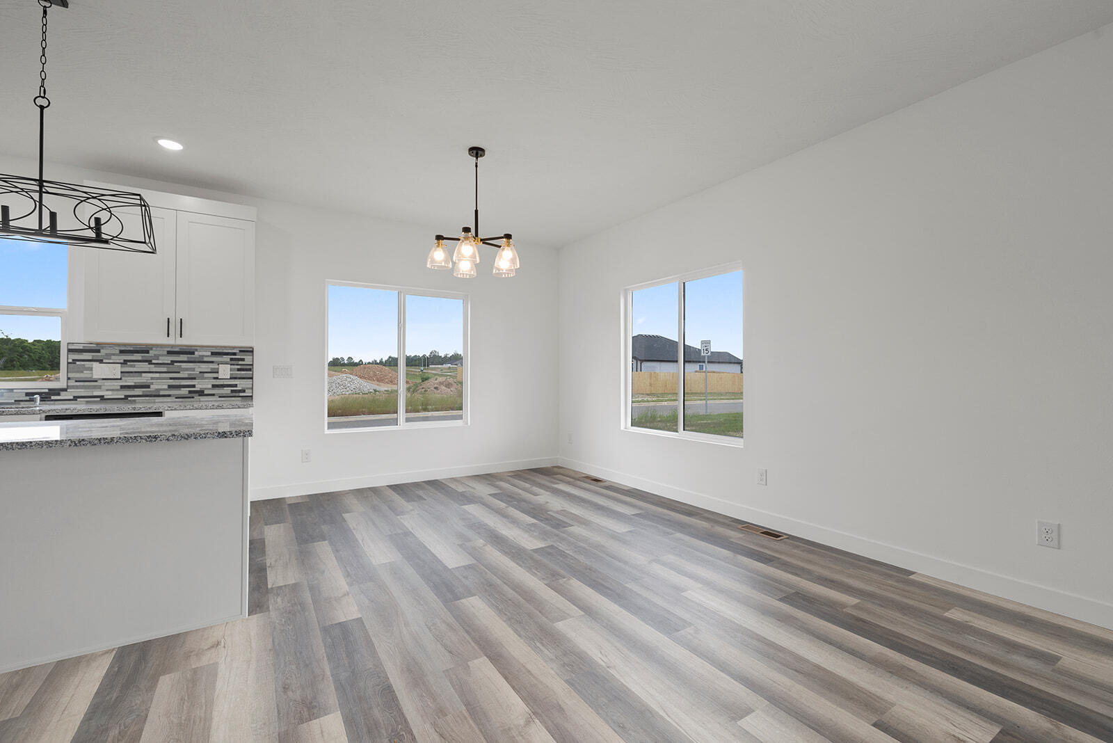496 Bailiwick Drive Property Photo 9