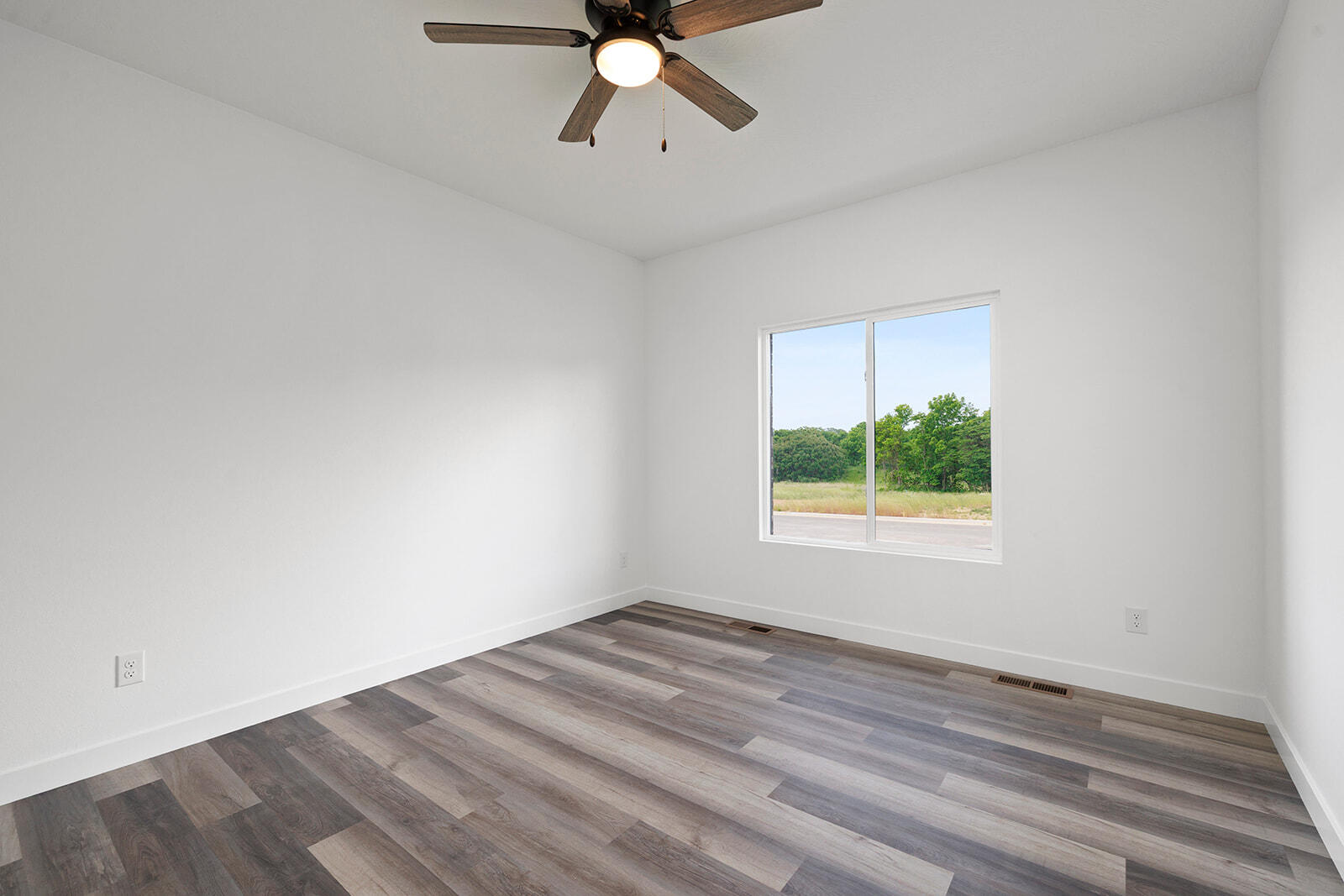 496 Bailiwick Drive Property Photo 24