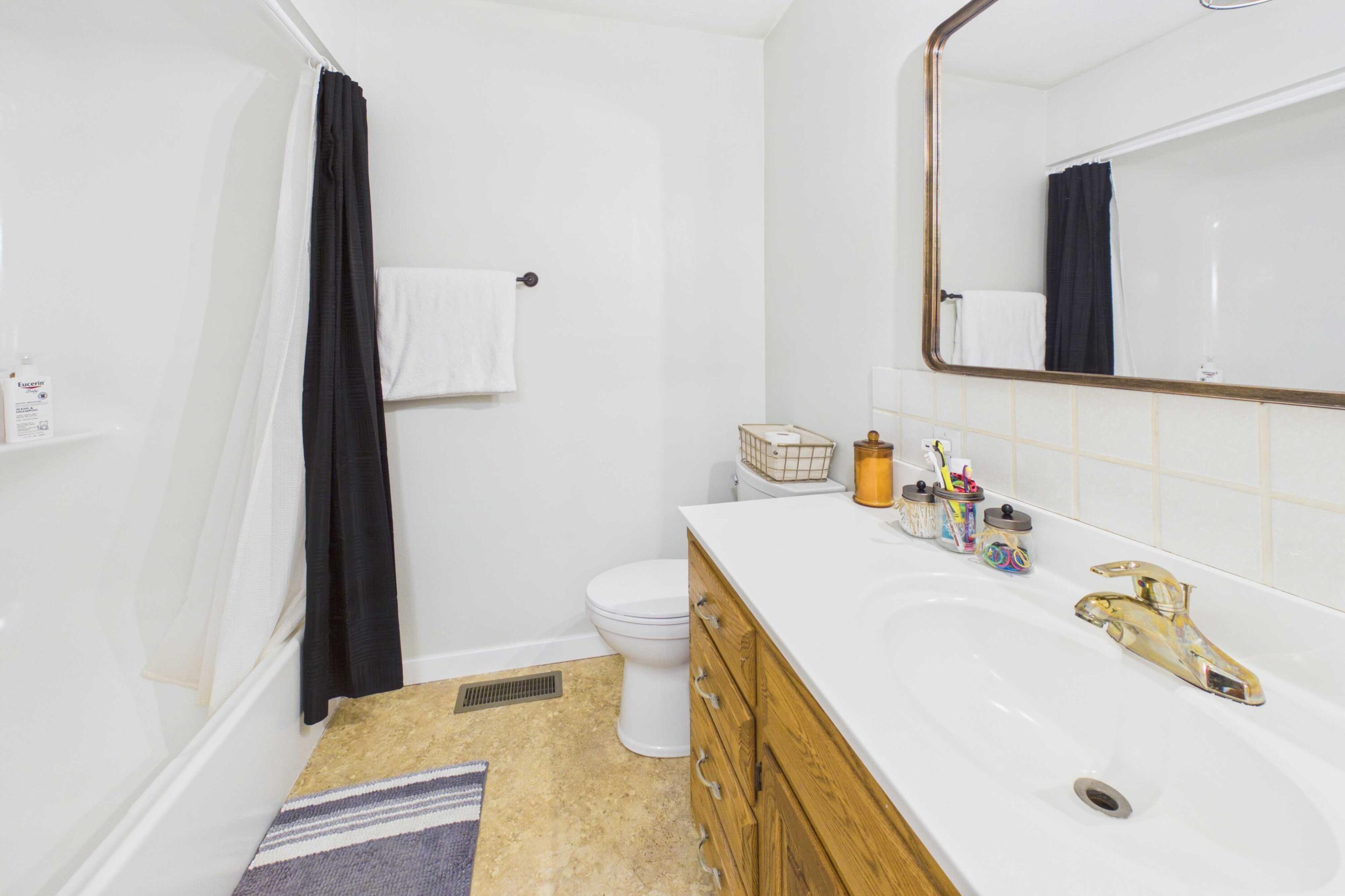 283 Wyandotte Drive Property Photo 12