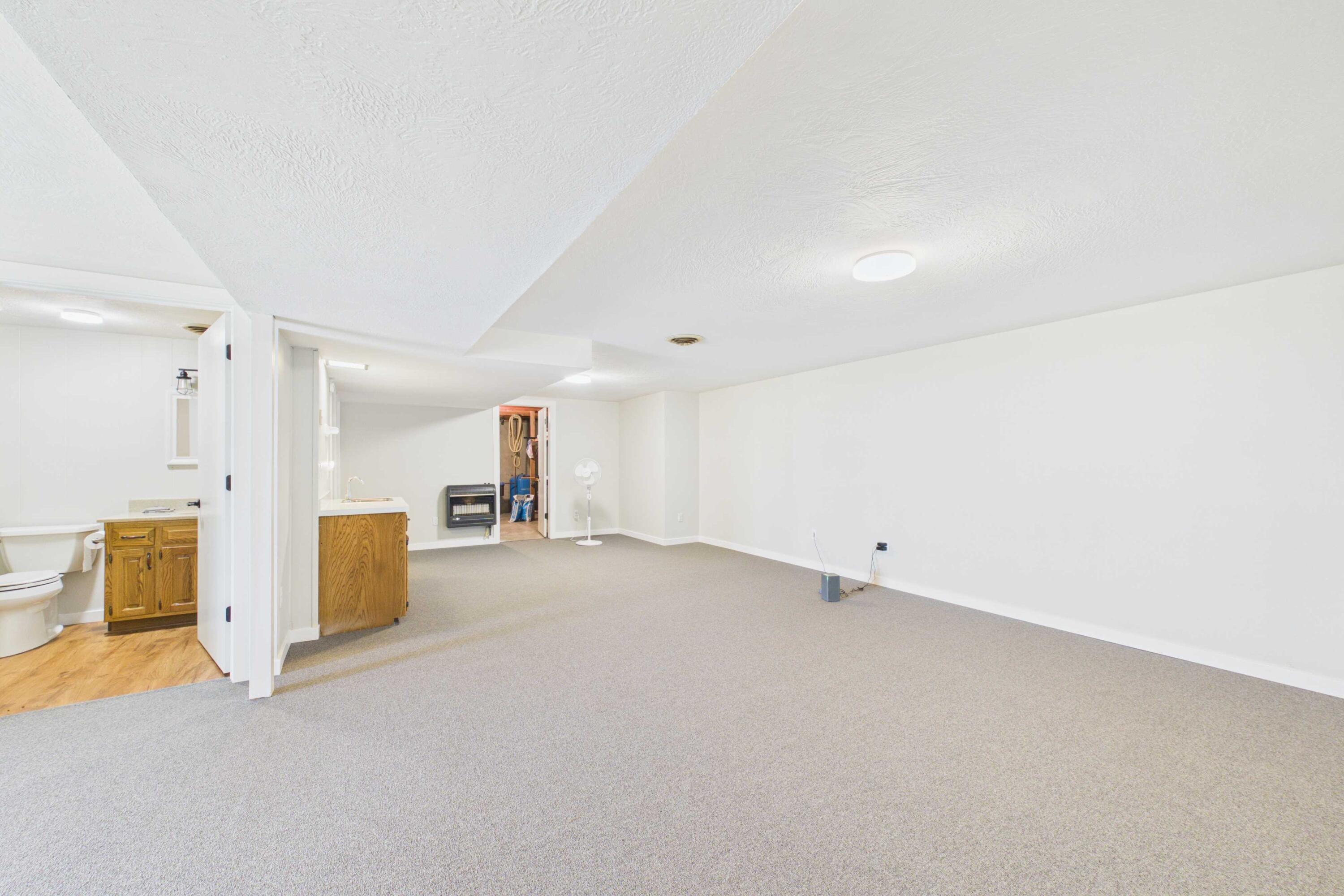 283 Wyandotte Drive Property Photo 16