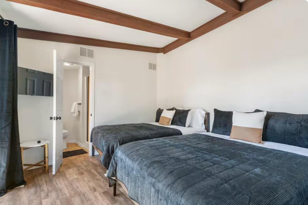 100 Getaway Circle Unit 129 Property Photo 7