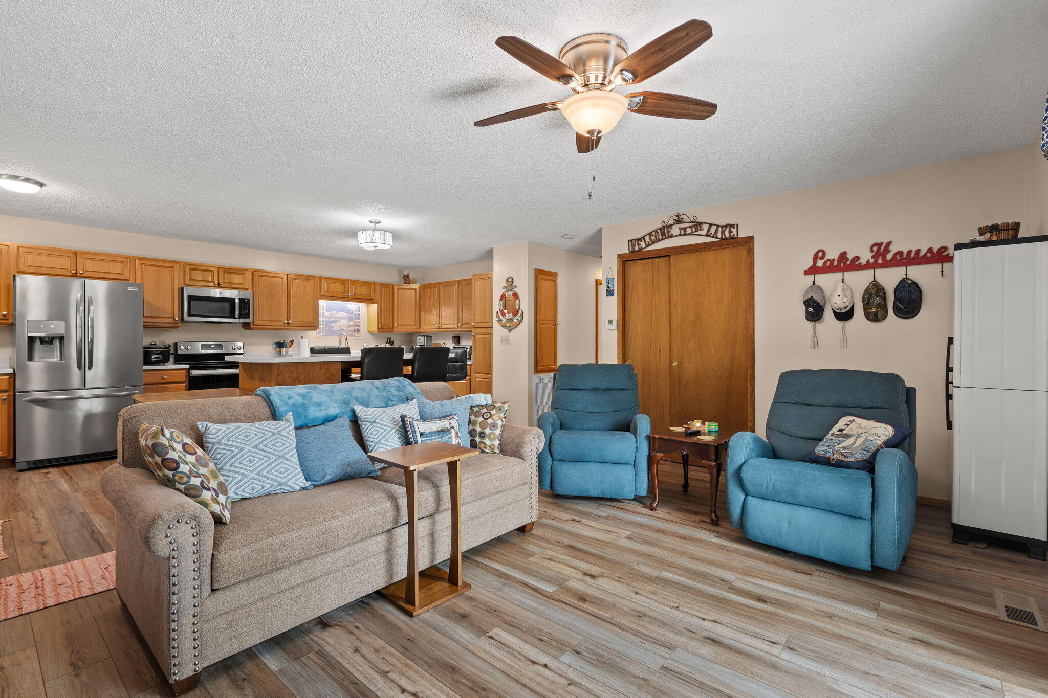 27278 Timber Springs Road Property Photo 4