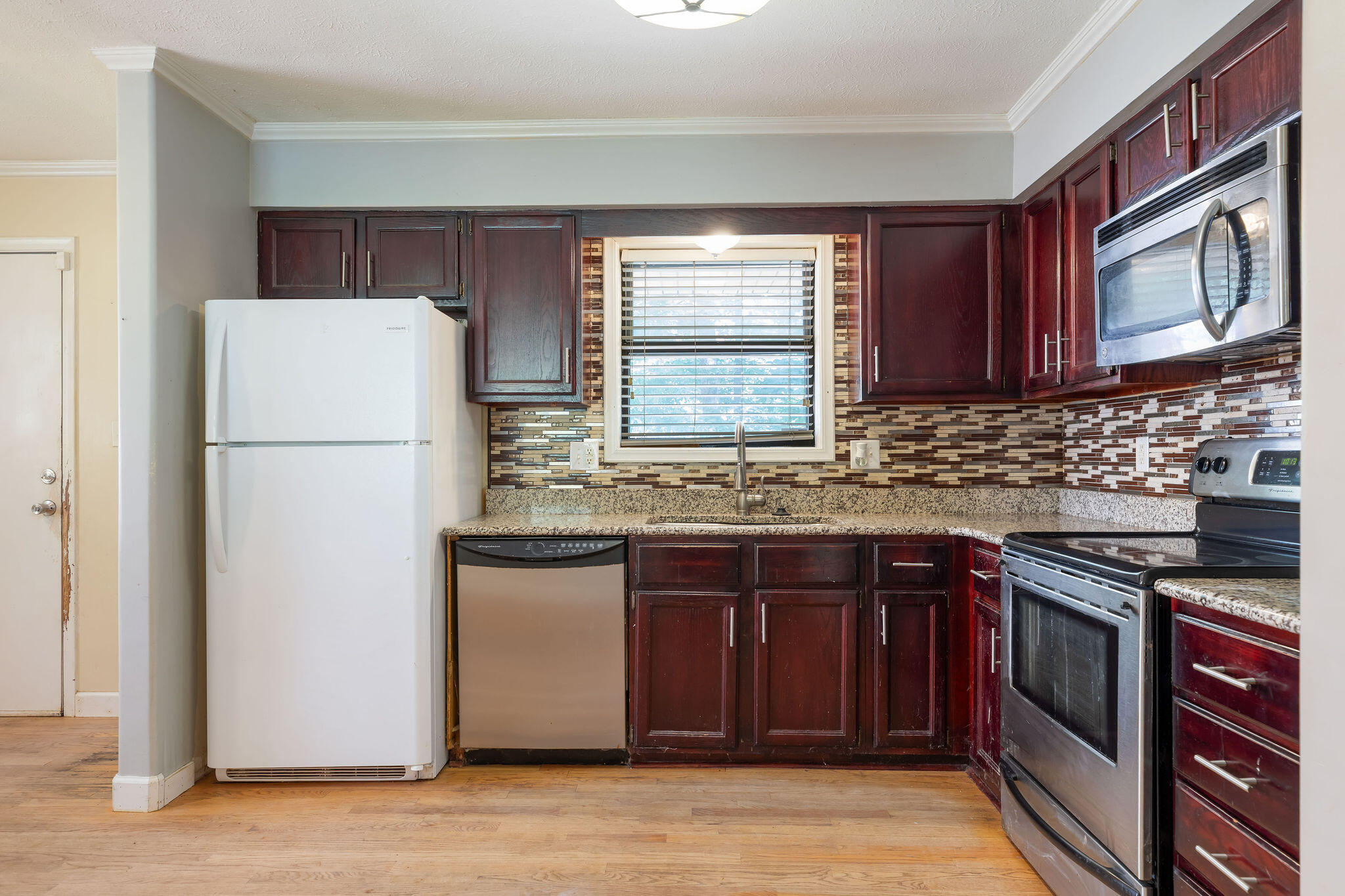 610 Pocahontas Street Property Photo 4