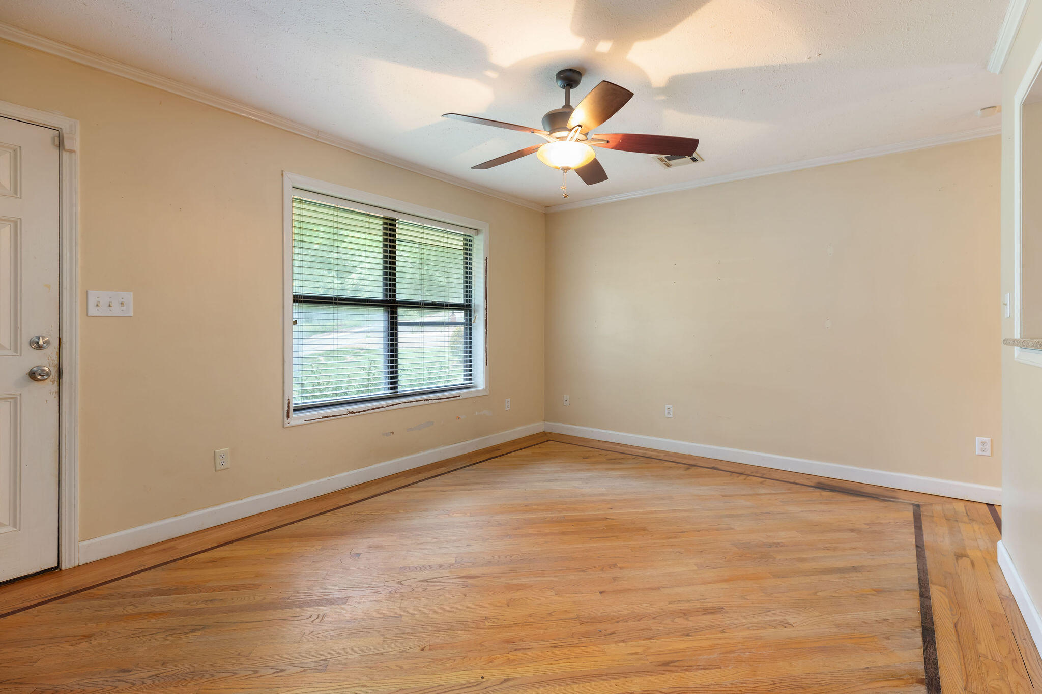 610 Pocahontas Street Property Photo 8
