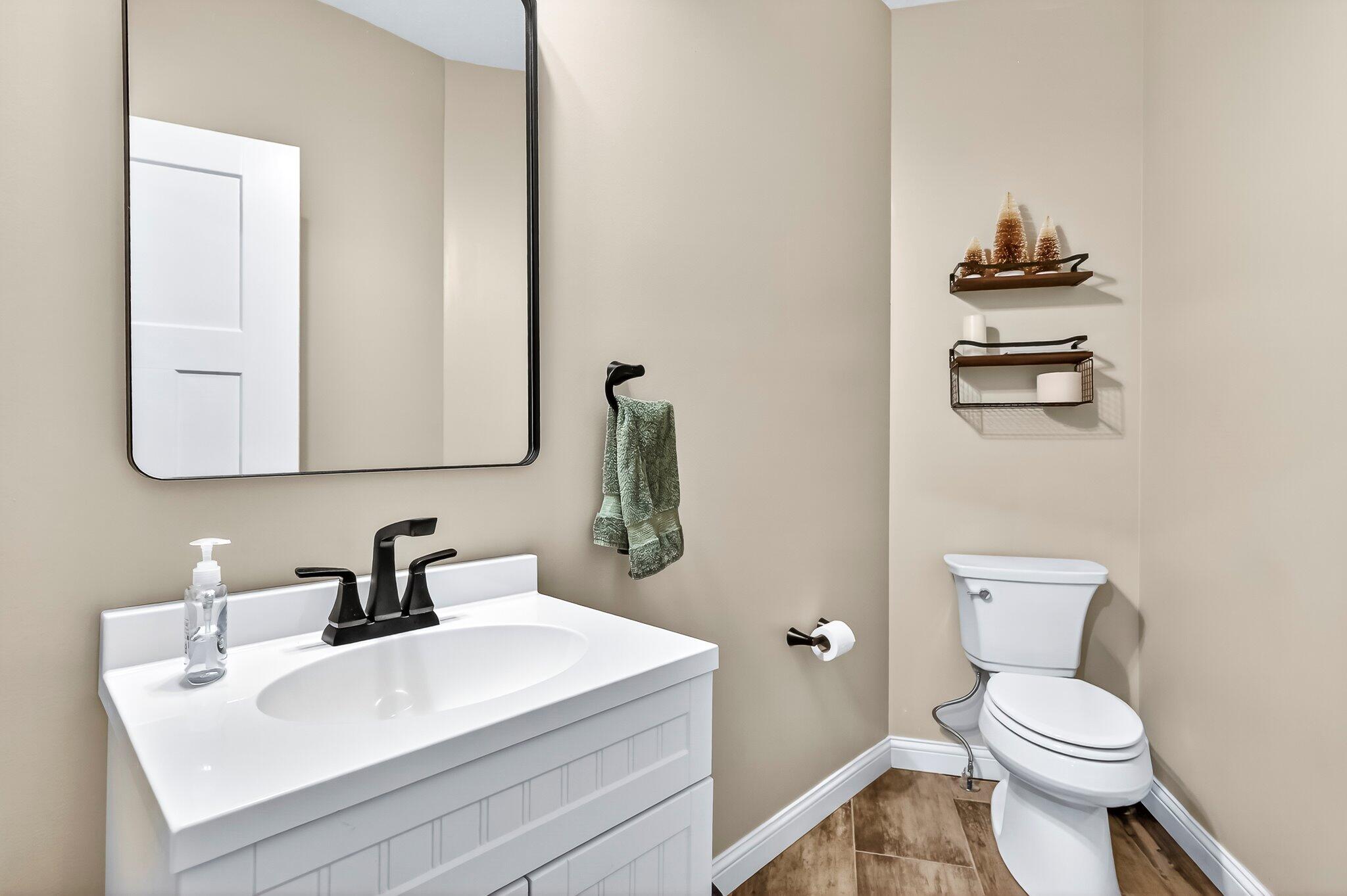 867 Thorpe Road Property Photo 40