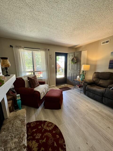 130 Starboard Drive Unit 1 Property Photo 4