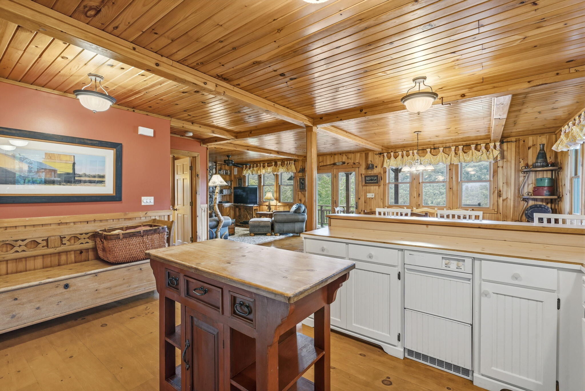 236 Crooked Lane Property Photo 10