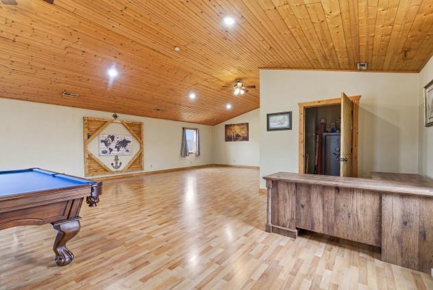 2104 State Highway F Property Photo 17