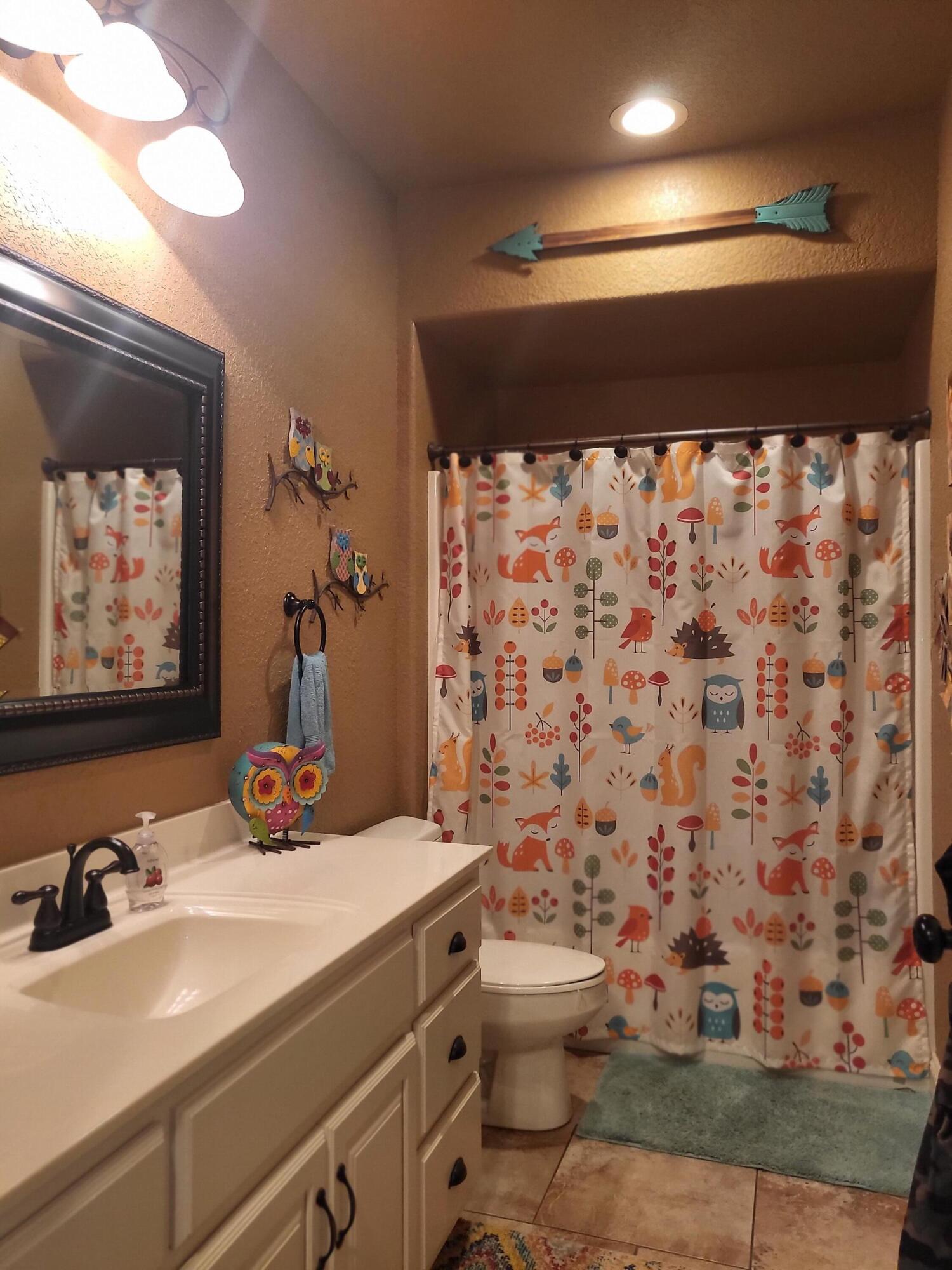 408 Honeysuckle Lane Property Photo 46
