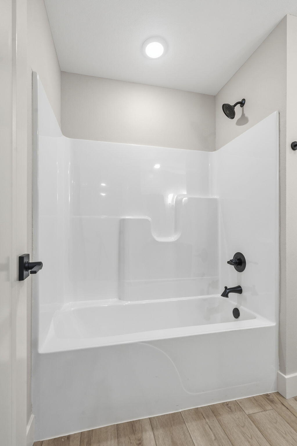2175 West Parkview Avenue Property Photo 21