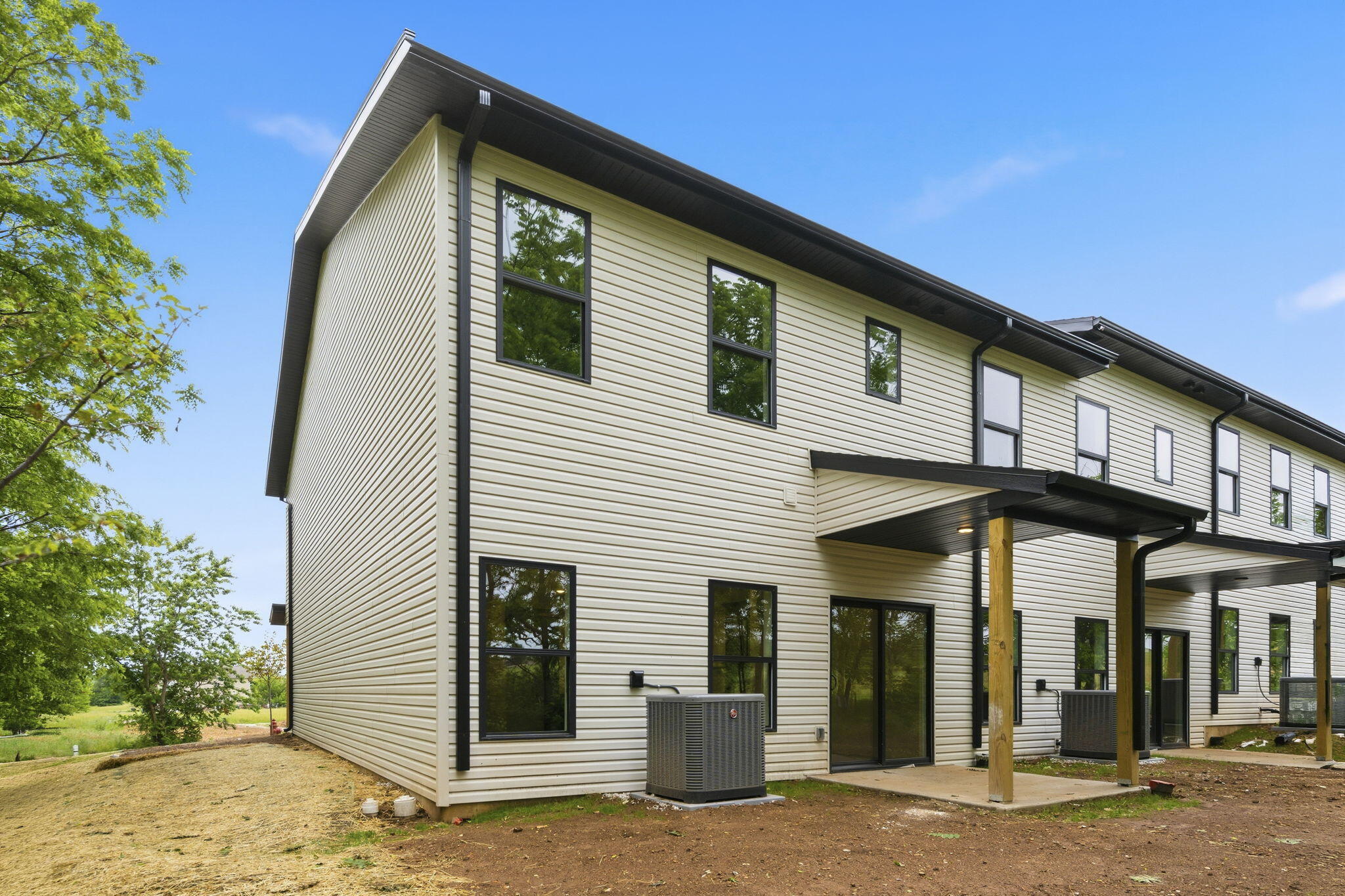 2175 West Parkview Avenue Property Photo 34