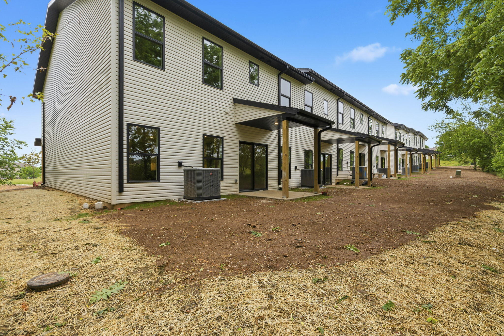 2175 West Parkview Avenue Property Photo 35