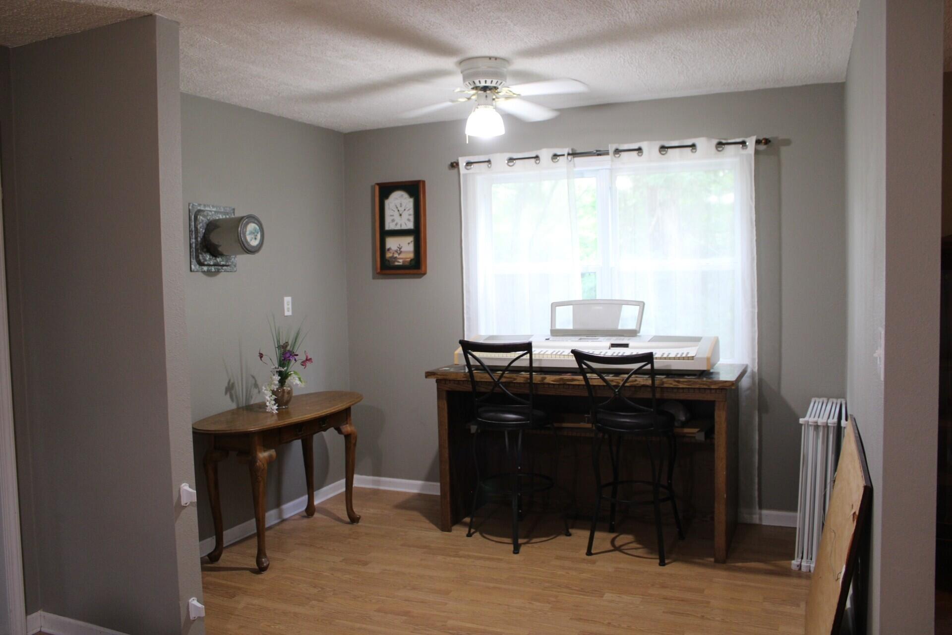 10058 County Road 8590 Property Photo 14