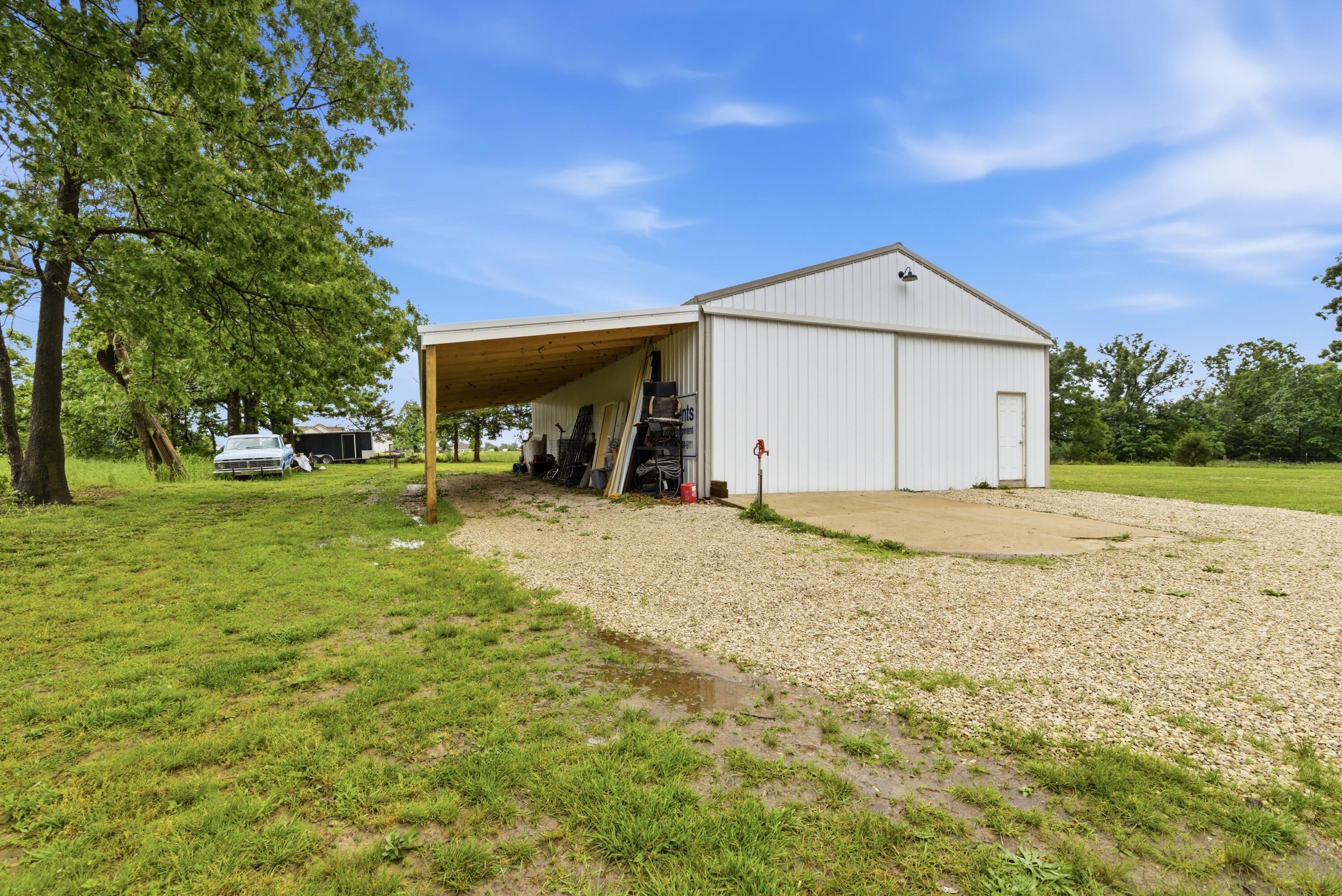 1919 Burnett Road Property Photo 22