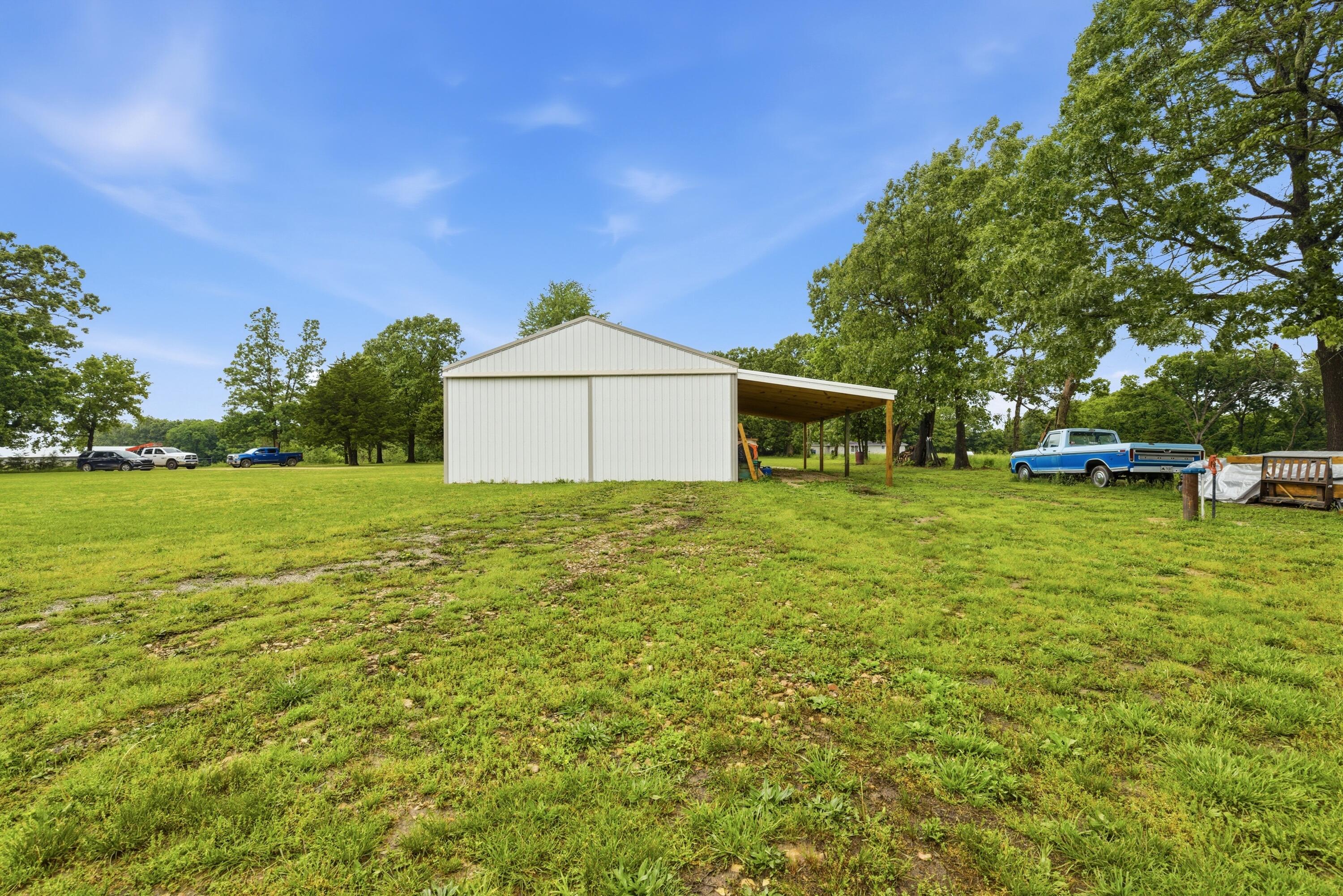 1919 Burnett Road Property Photo 23