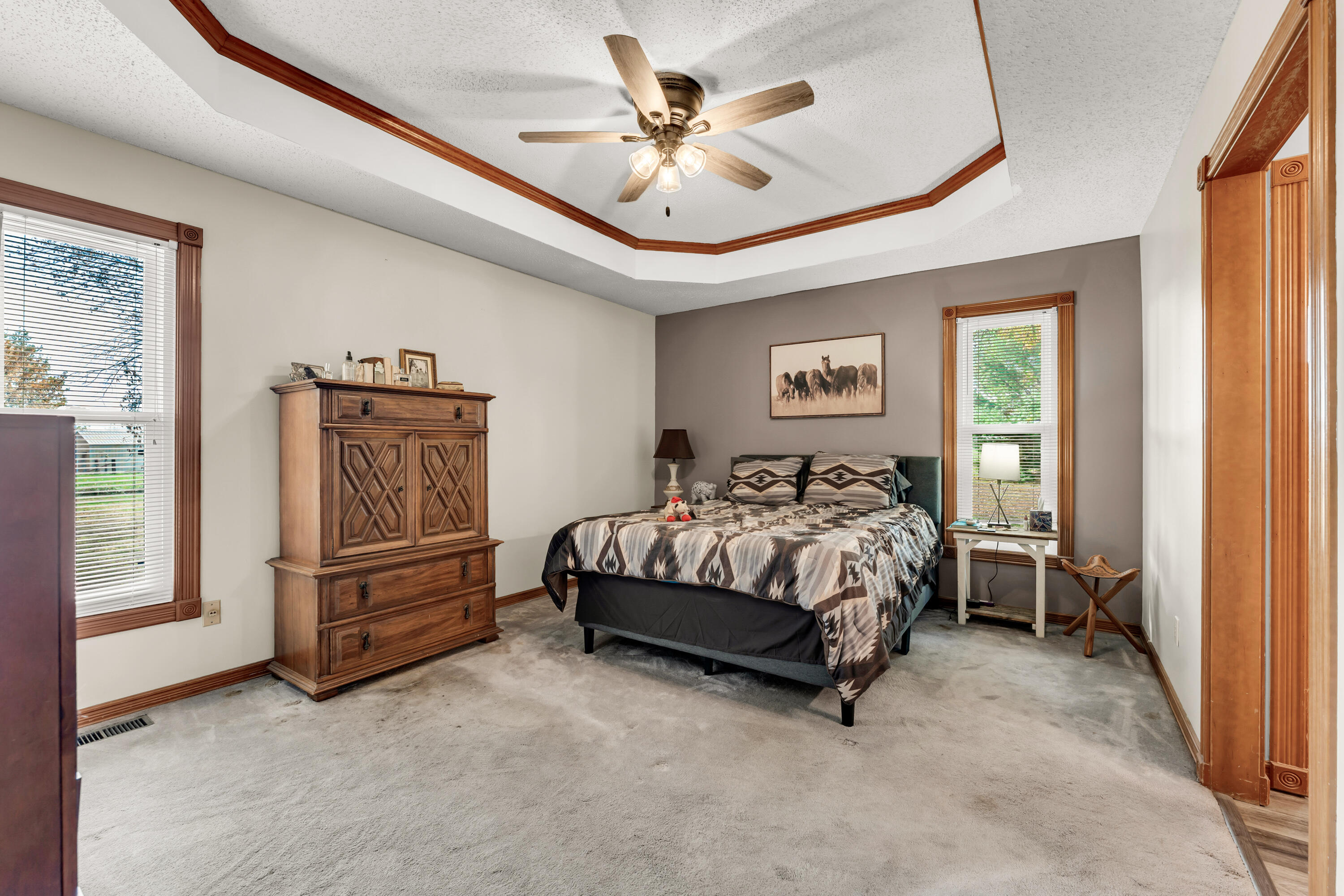 201 Little Road Property Photo 6