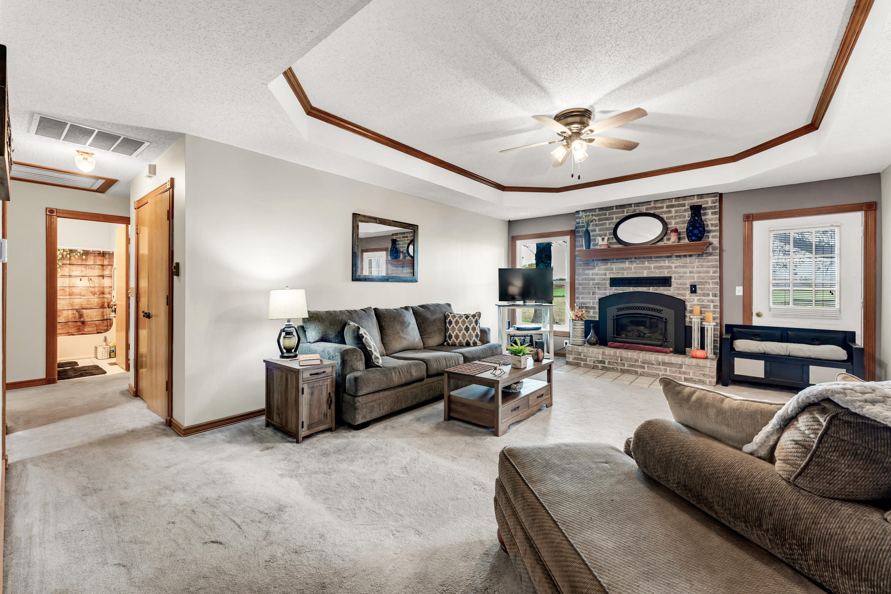 201 Little Road Property Photo 11