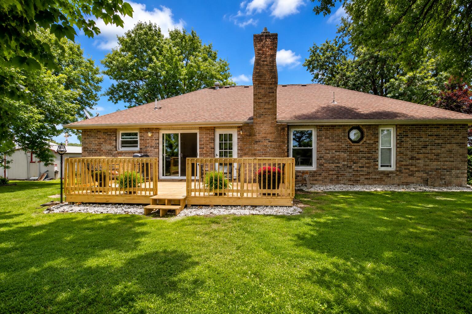 201 Little Road Property Photo 24