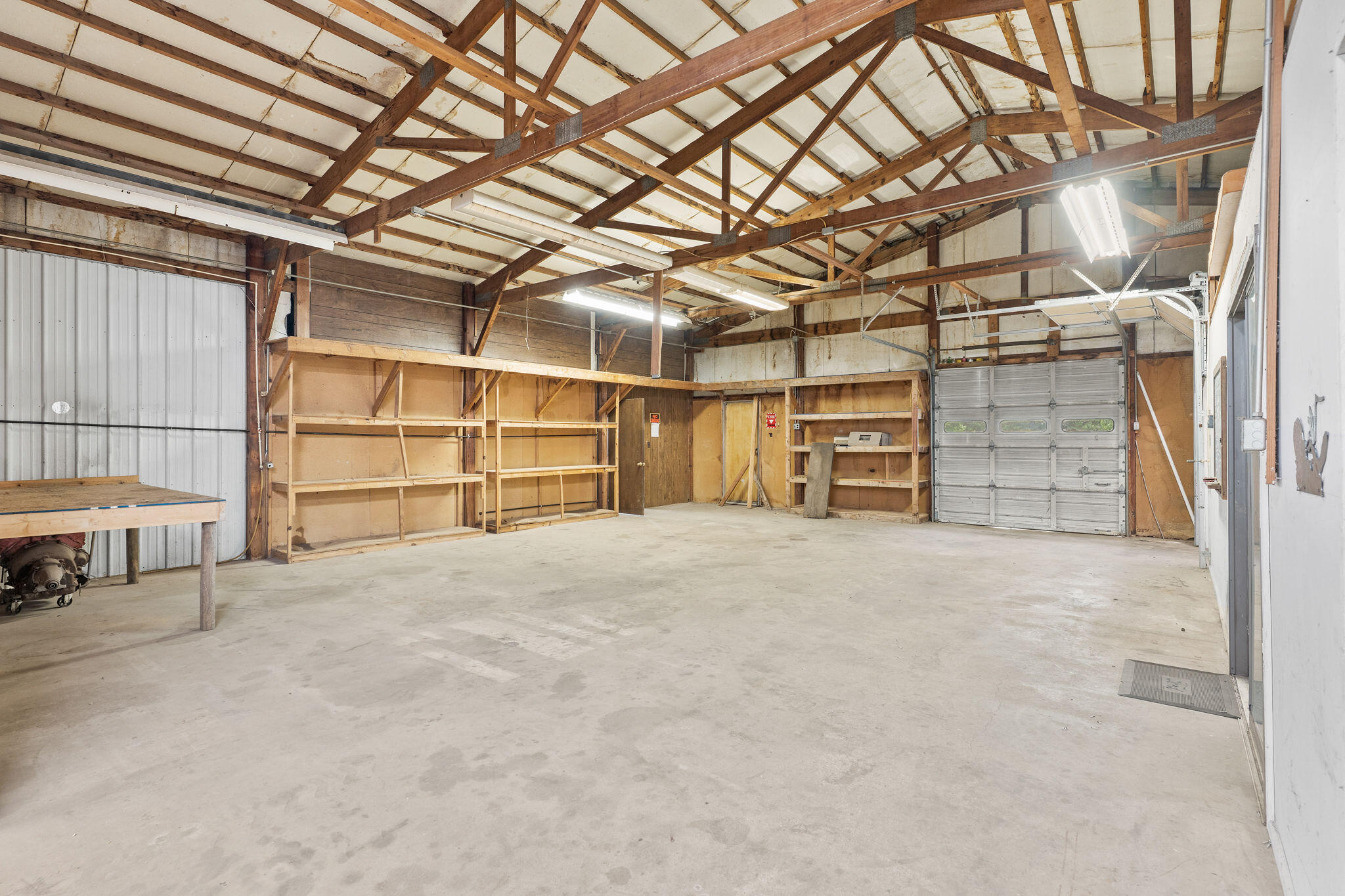 21643 Lawrence 1040 Property Photo 10