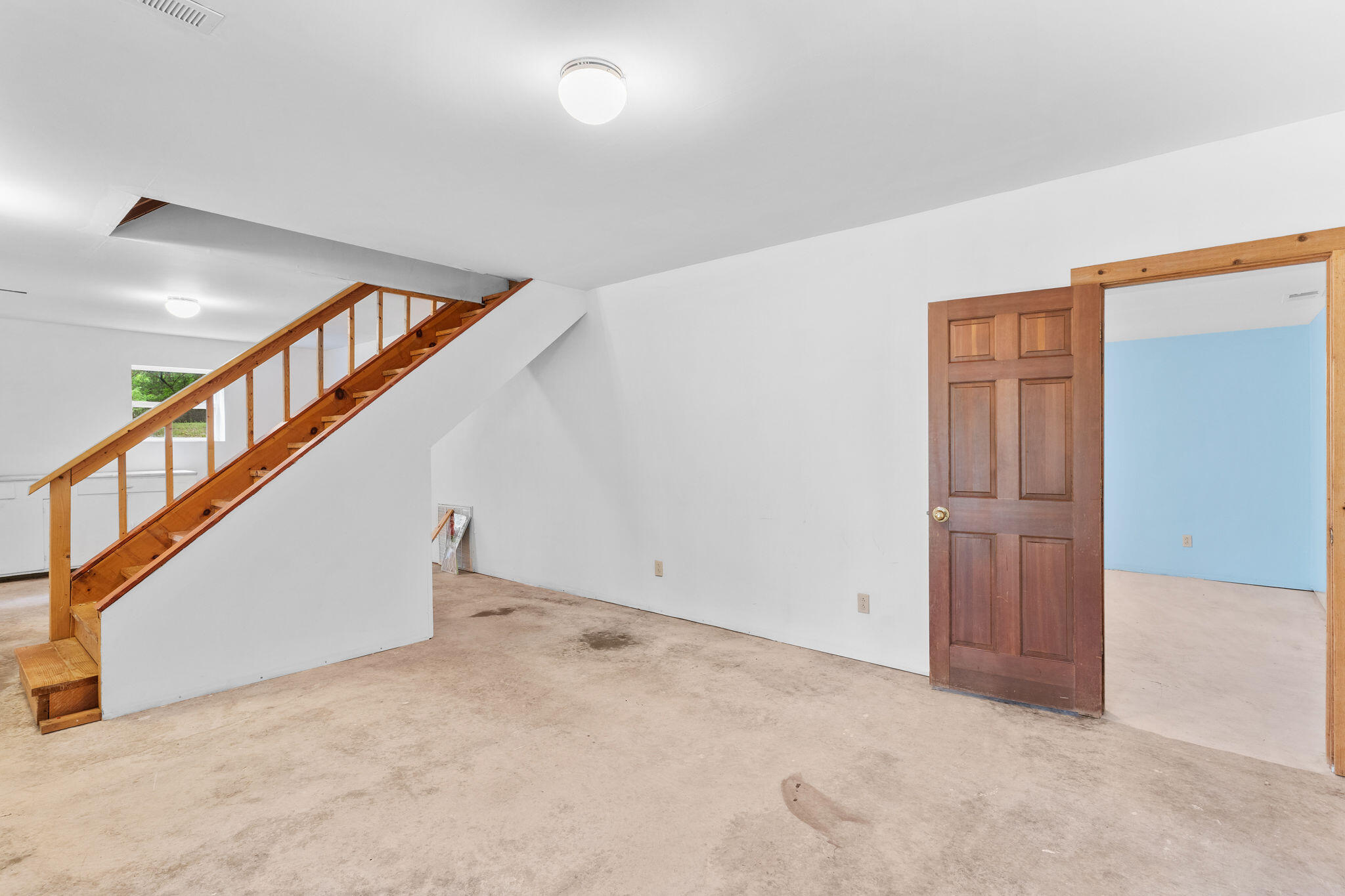 21643 Lawrence 1040 Property Photo 54