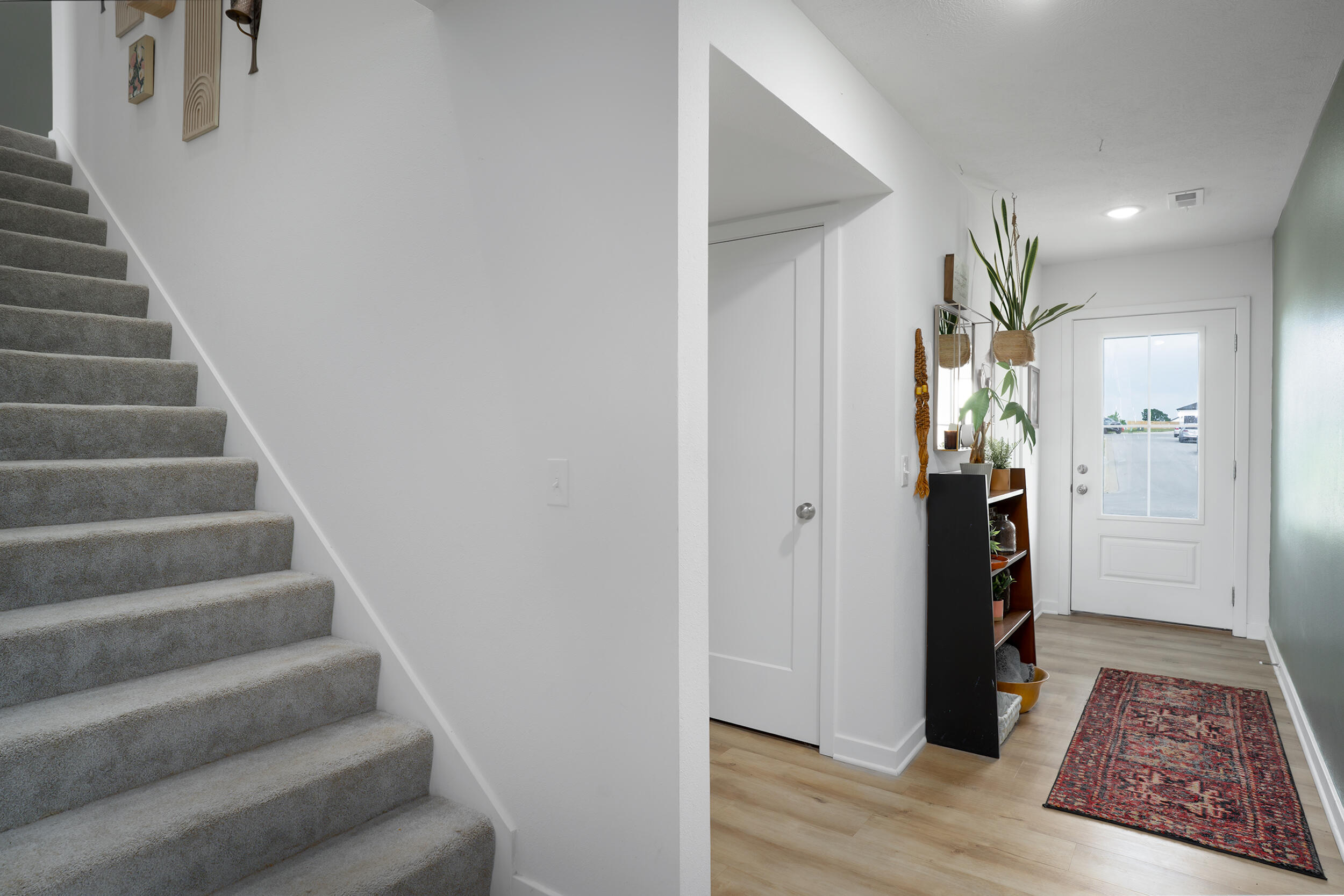 301 Great Plains Street Property Photo 18