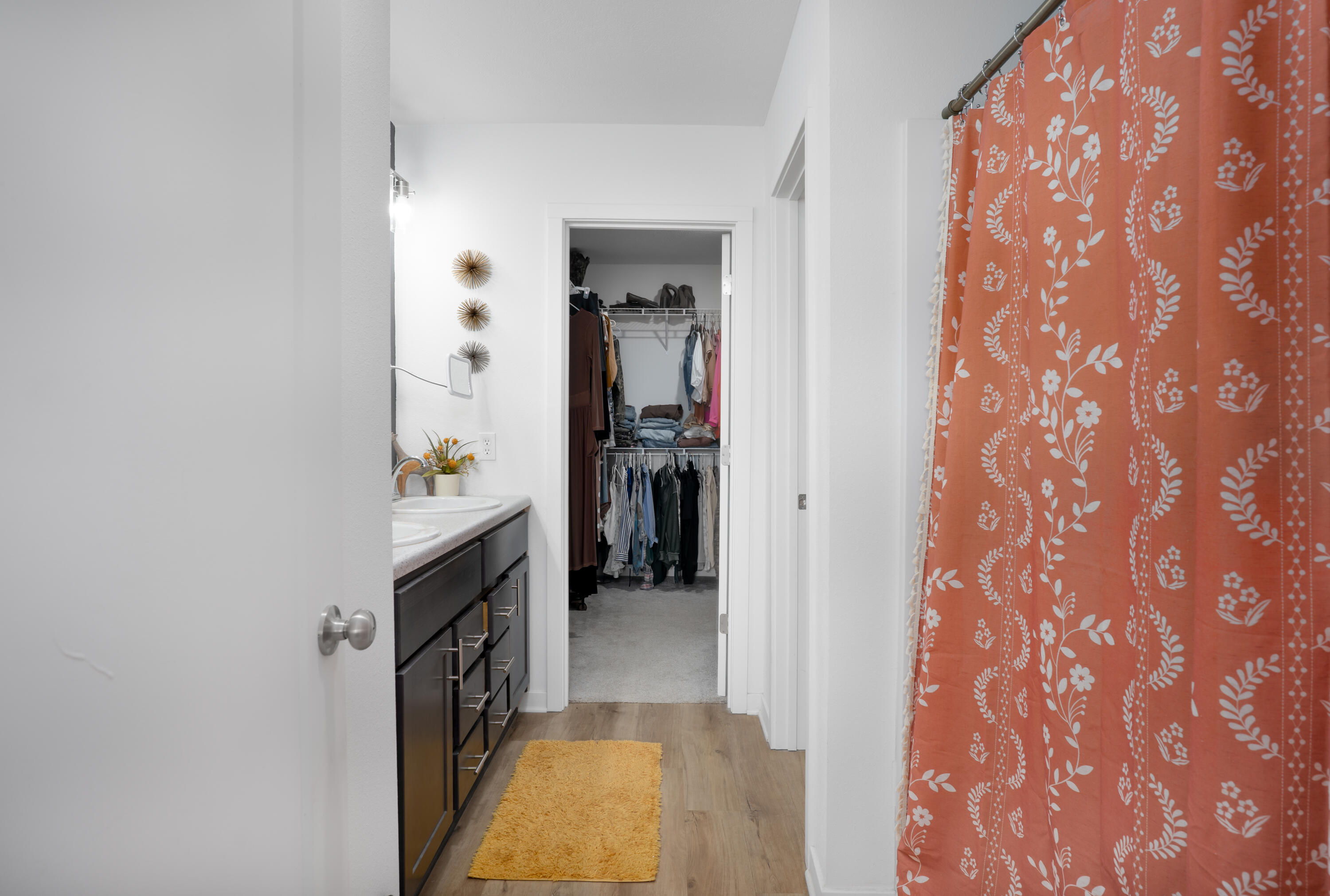 301 Great Plains Street Property Photo 22