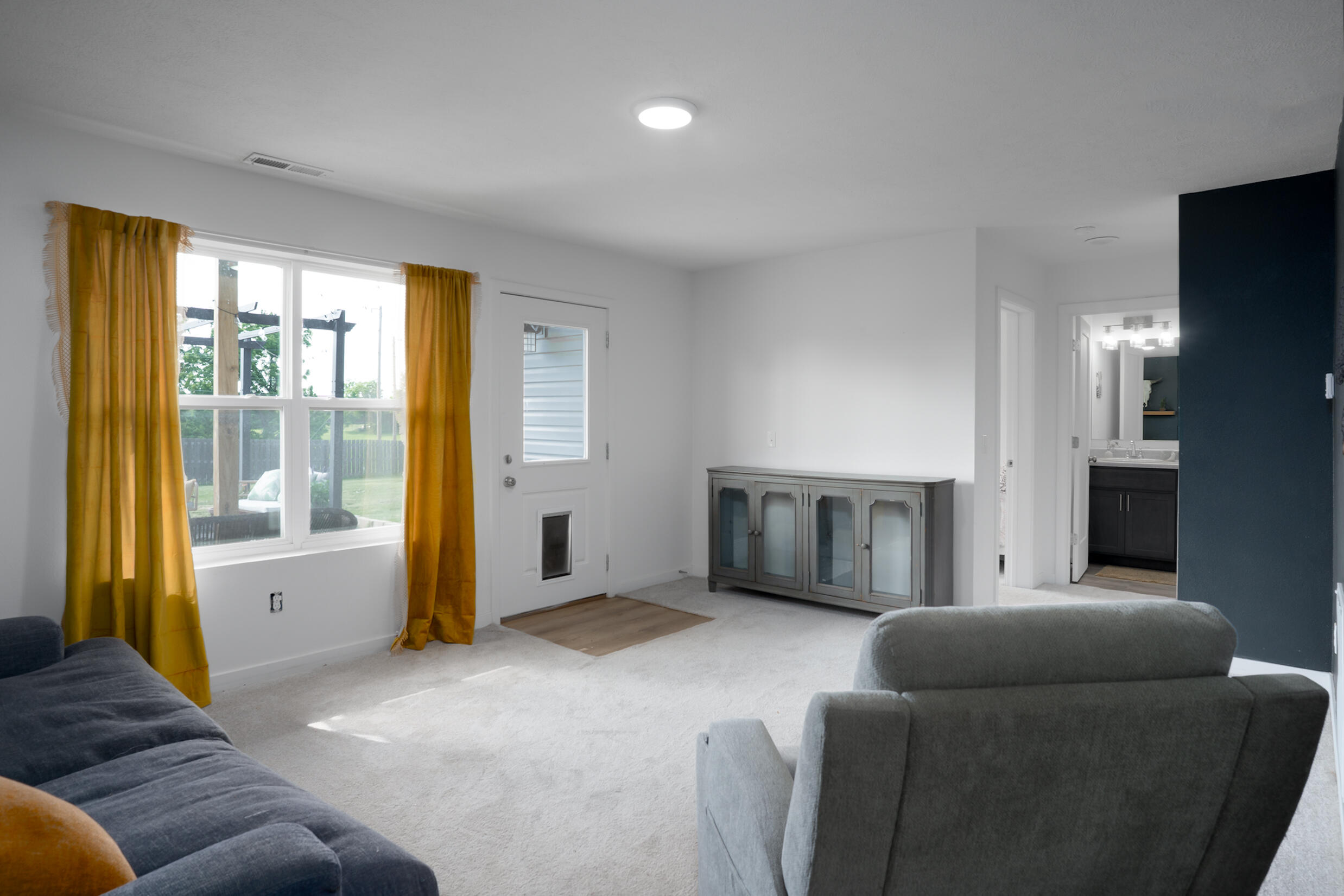 301 Great Plains Street Property Photo 31