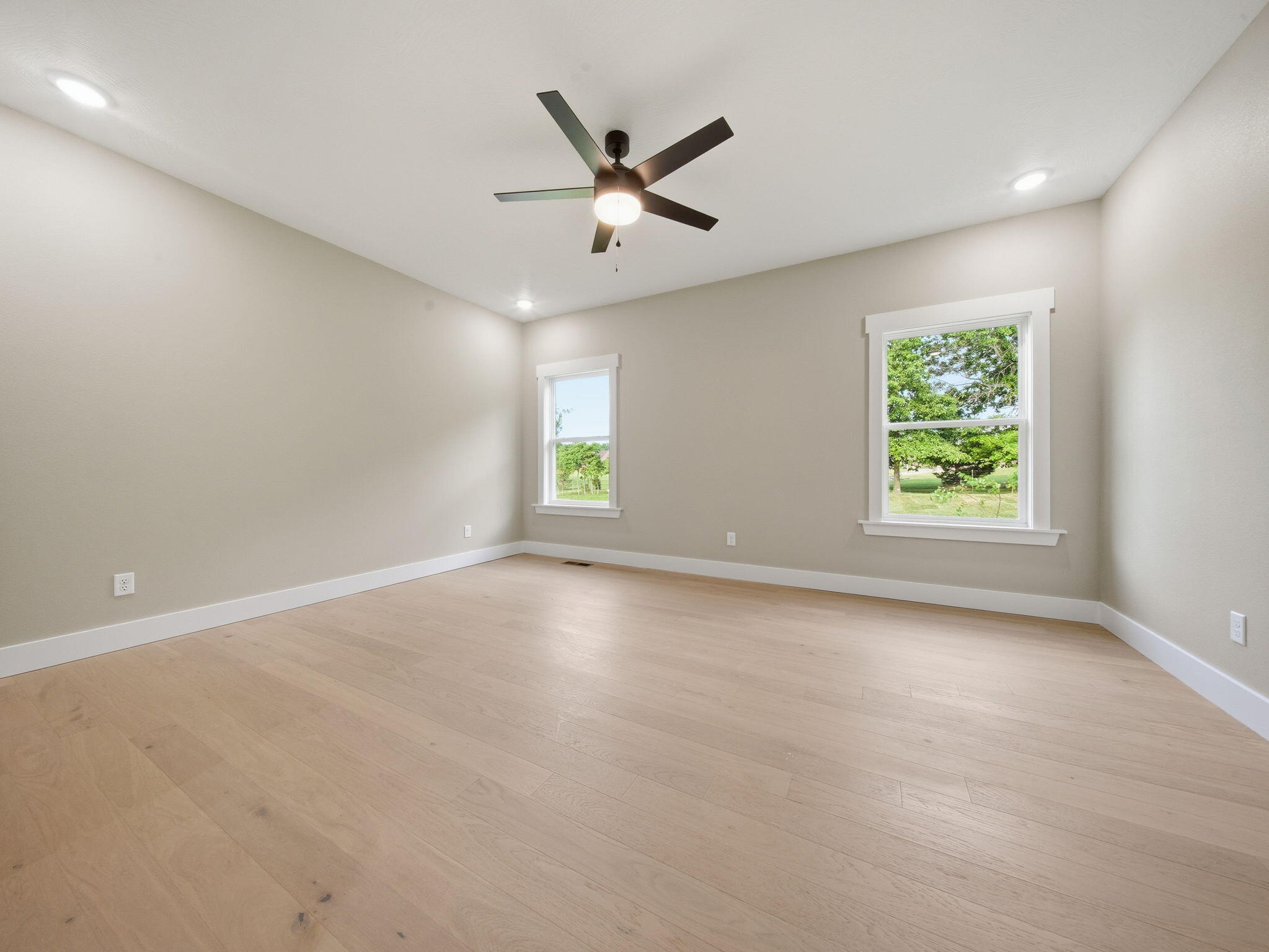5300 North Seacrest Drive Property Photo 26