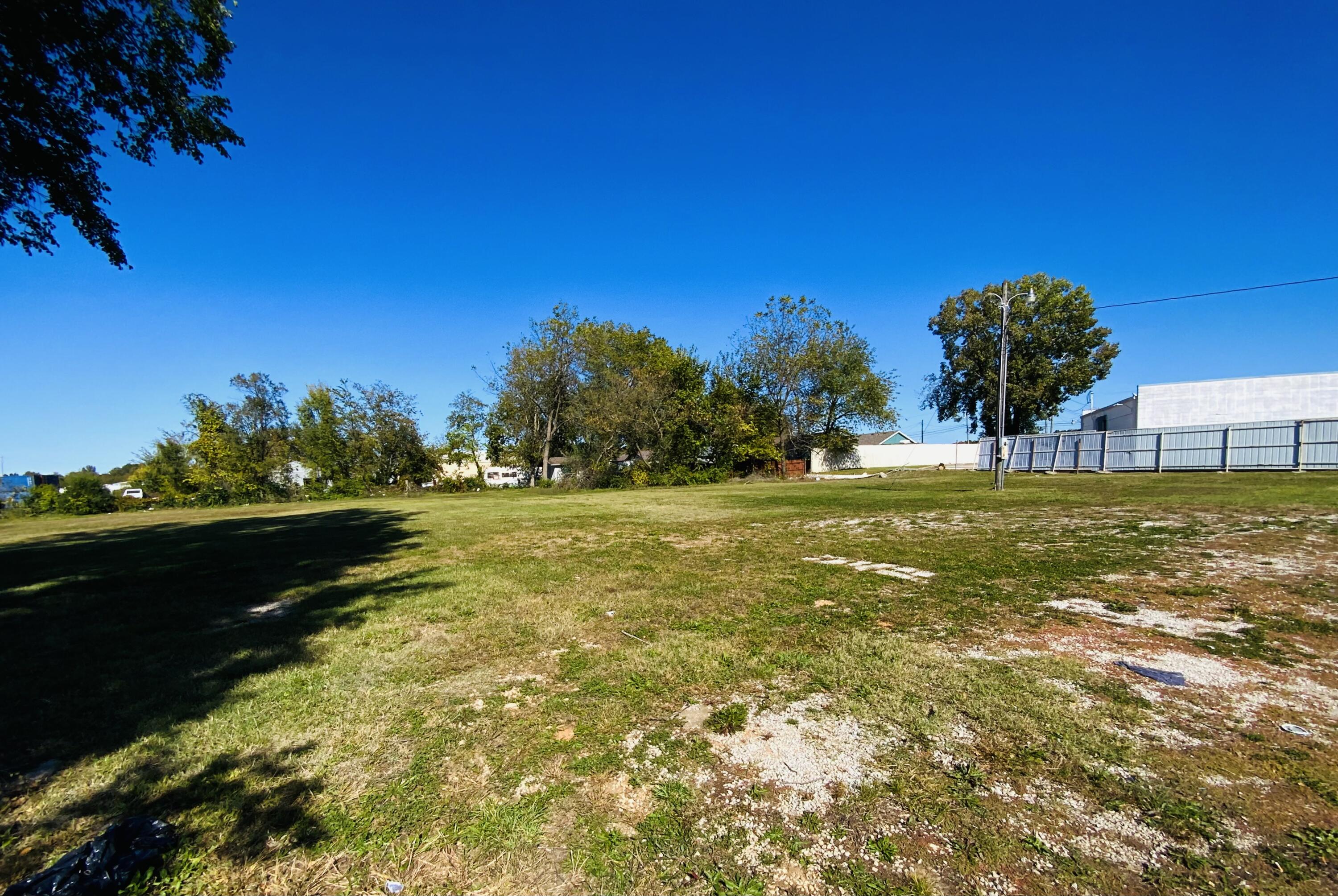 3115 West Sunshine Street Property Photo 10