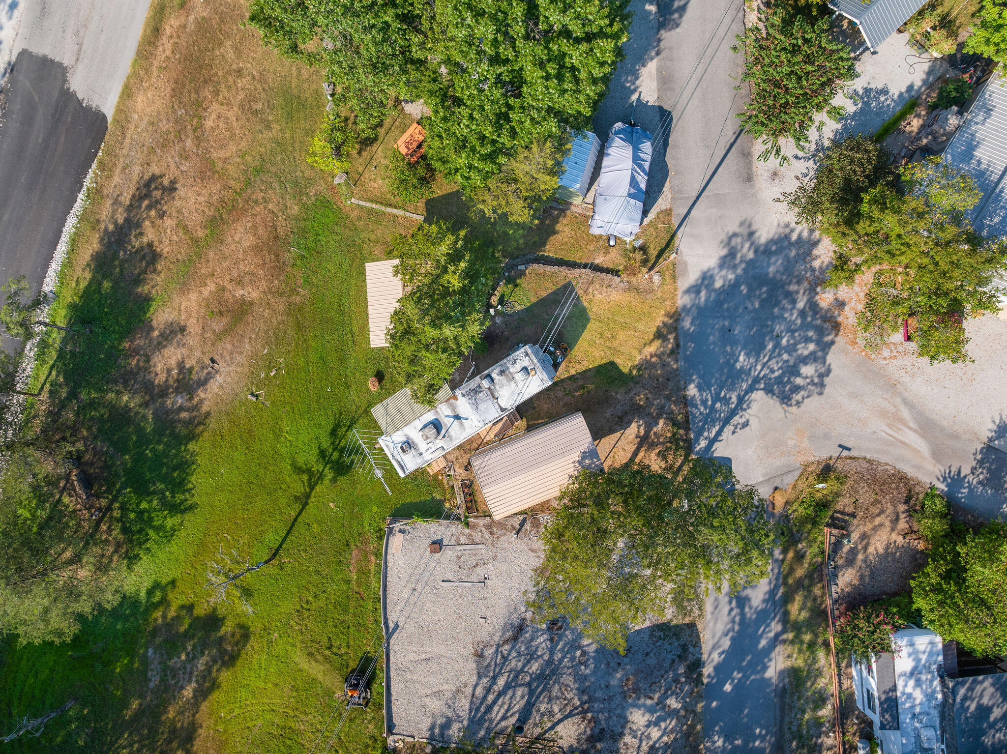 526 Jellystone Avenue Property Photo 16