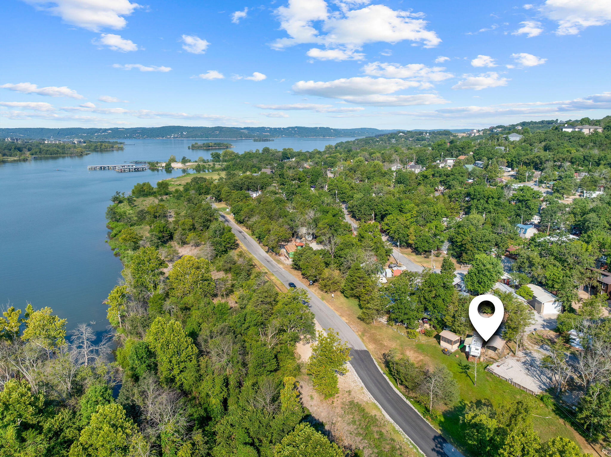 526 Jellystone Avenue Property Photo 18