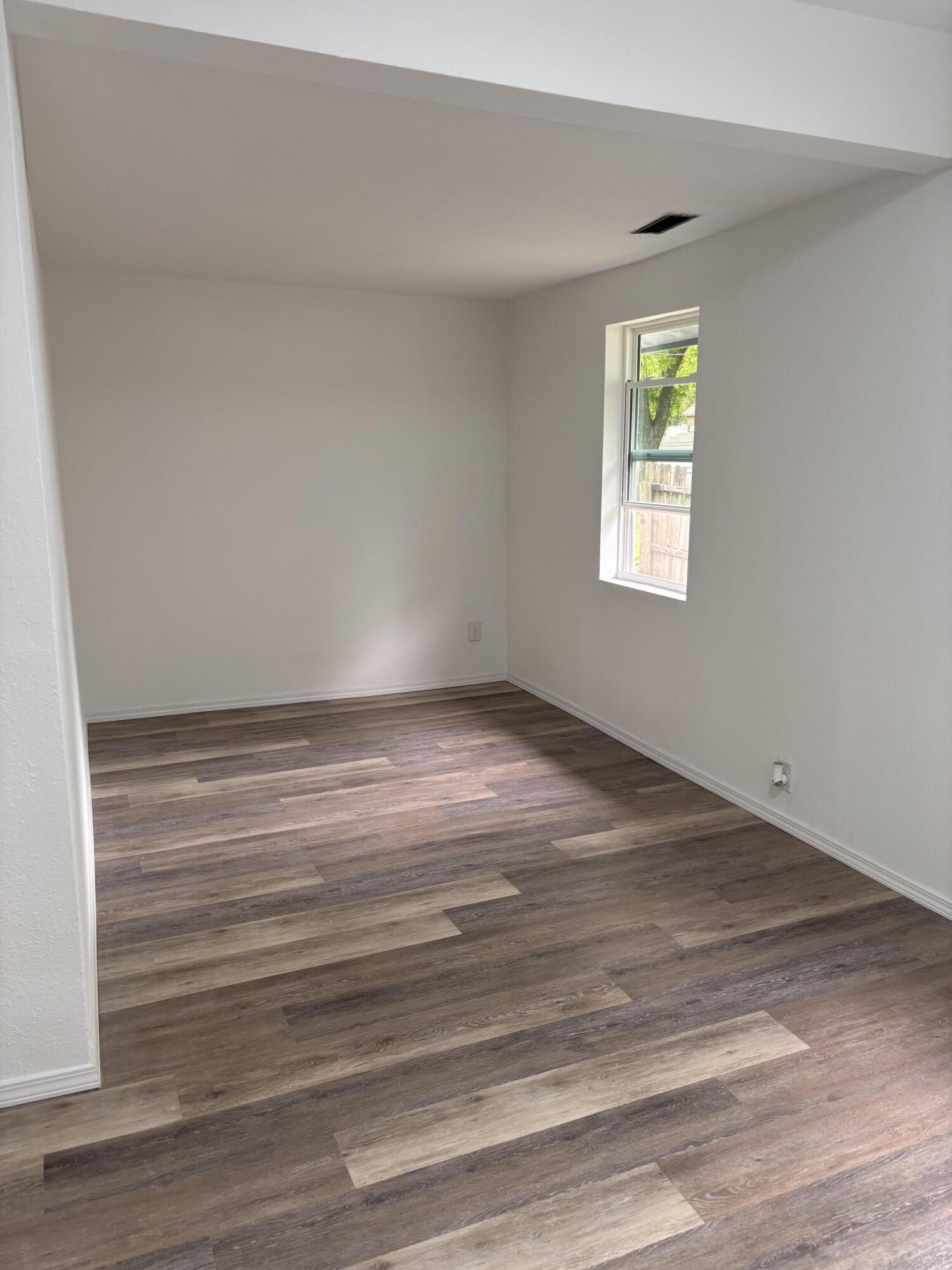 624 Patterson Street Property Photo 7