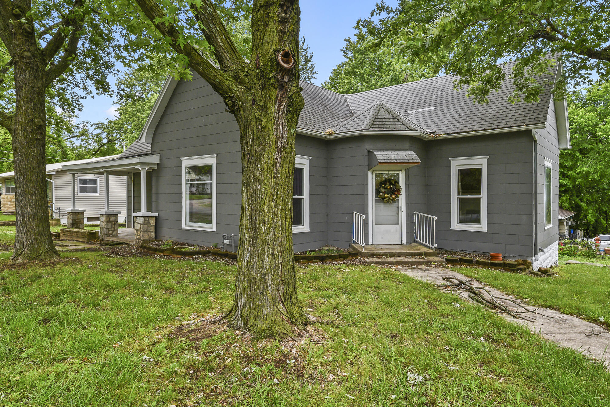500 South Jackson Street Property Photo 6