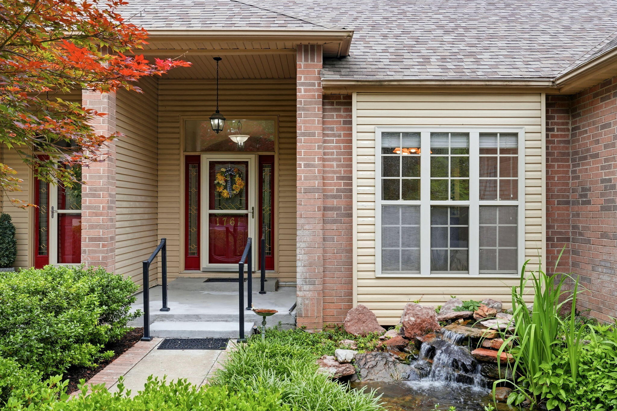 1761 Cedar Ridge Way Property Photo 3