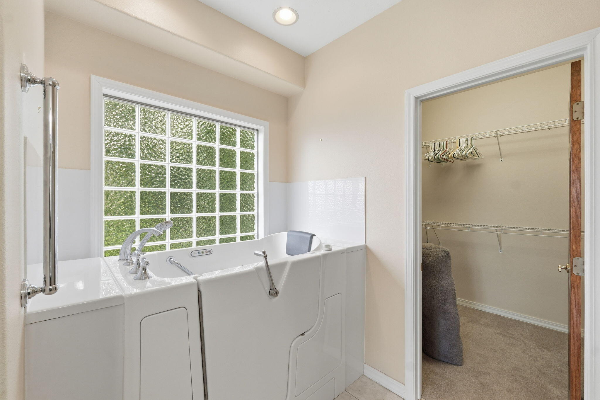 1761 Cedar Ridge Way Property Photo 17