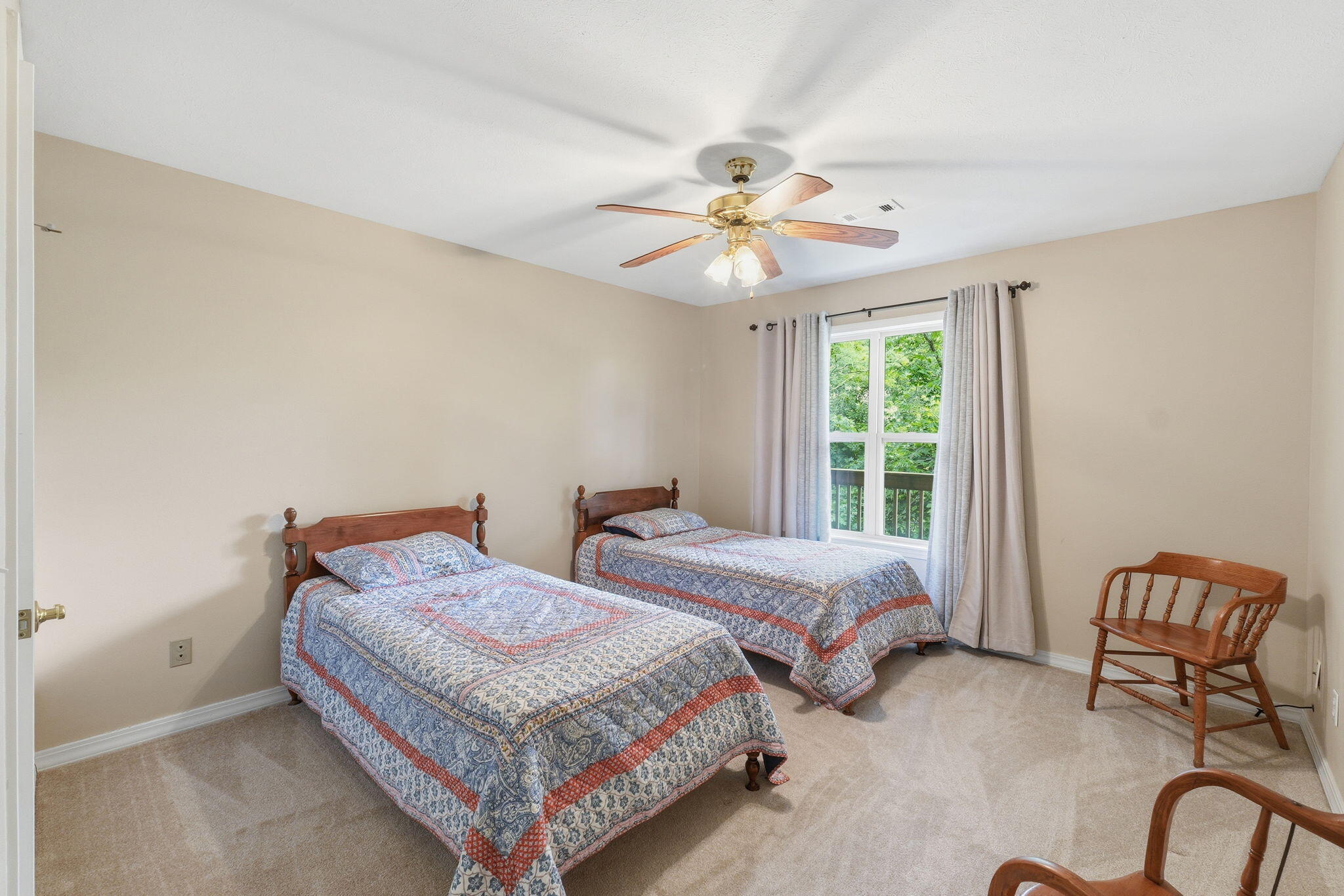 1761 Cedar Ridge Way Property Photo 22